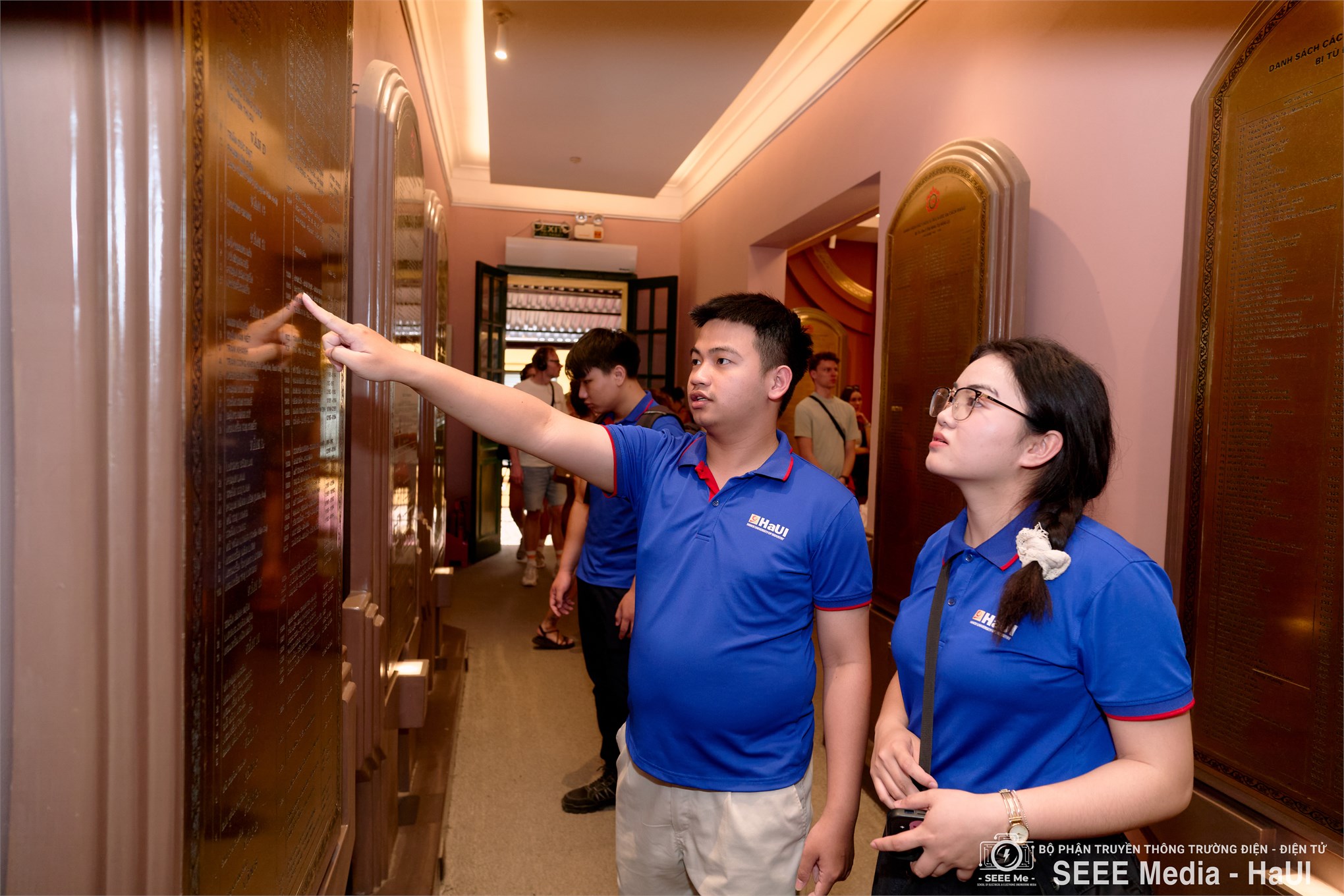 Hành trình về nguồn – Đánh thức niềm tự hào trong trái tim sinh viên Trường Điện – Điện tử