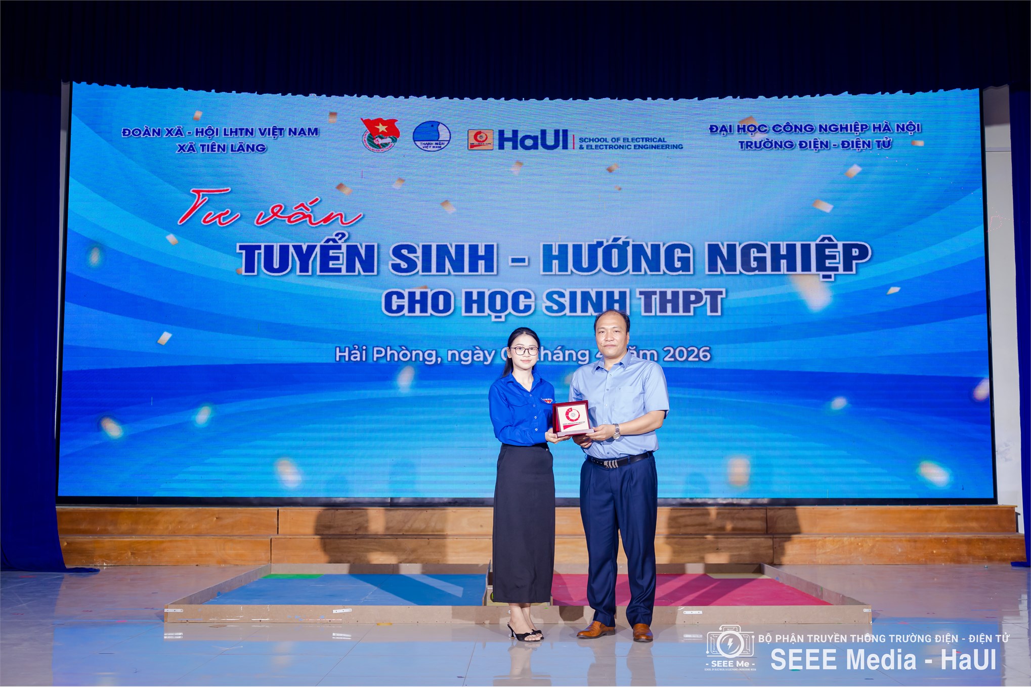 Tư vấn tuyển sinh - hướng nghiệp 2026 gắn với Hoạt động Trải nghiệm Robot mini “Hành trình ngọc biển - Hải Phòng 2026”