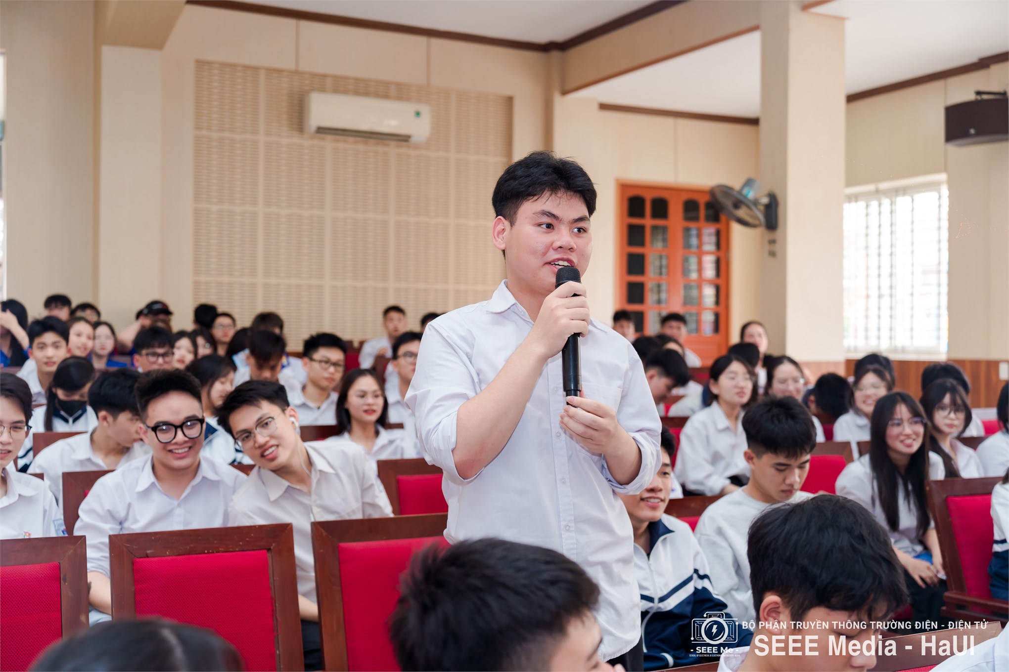 Tư vấn tuyển sinh - hướng nghiệp 2026 gắn với Hoạt động Trải nghiệm Robot mini “Hành trình ngọc biển - Hải Phòng 2026”