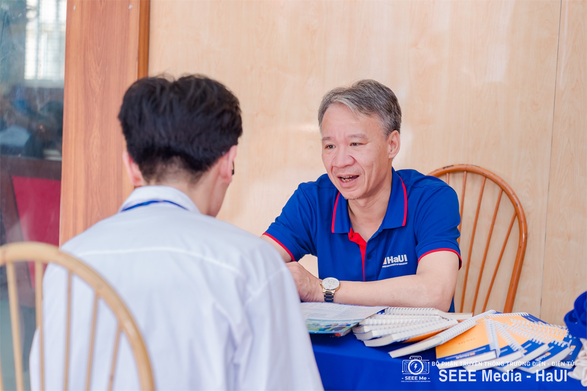 Tư vấn tuyển sinh - hướng nghiệp 2026 gắn với Hoạt động Trải nghiệm Robot mini “Hành trình ngọc biển - Hải Phòng 2026”