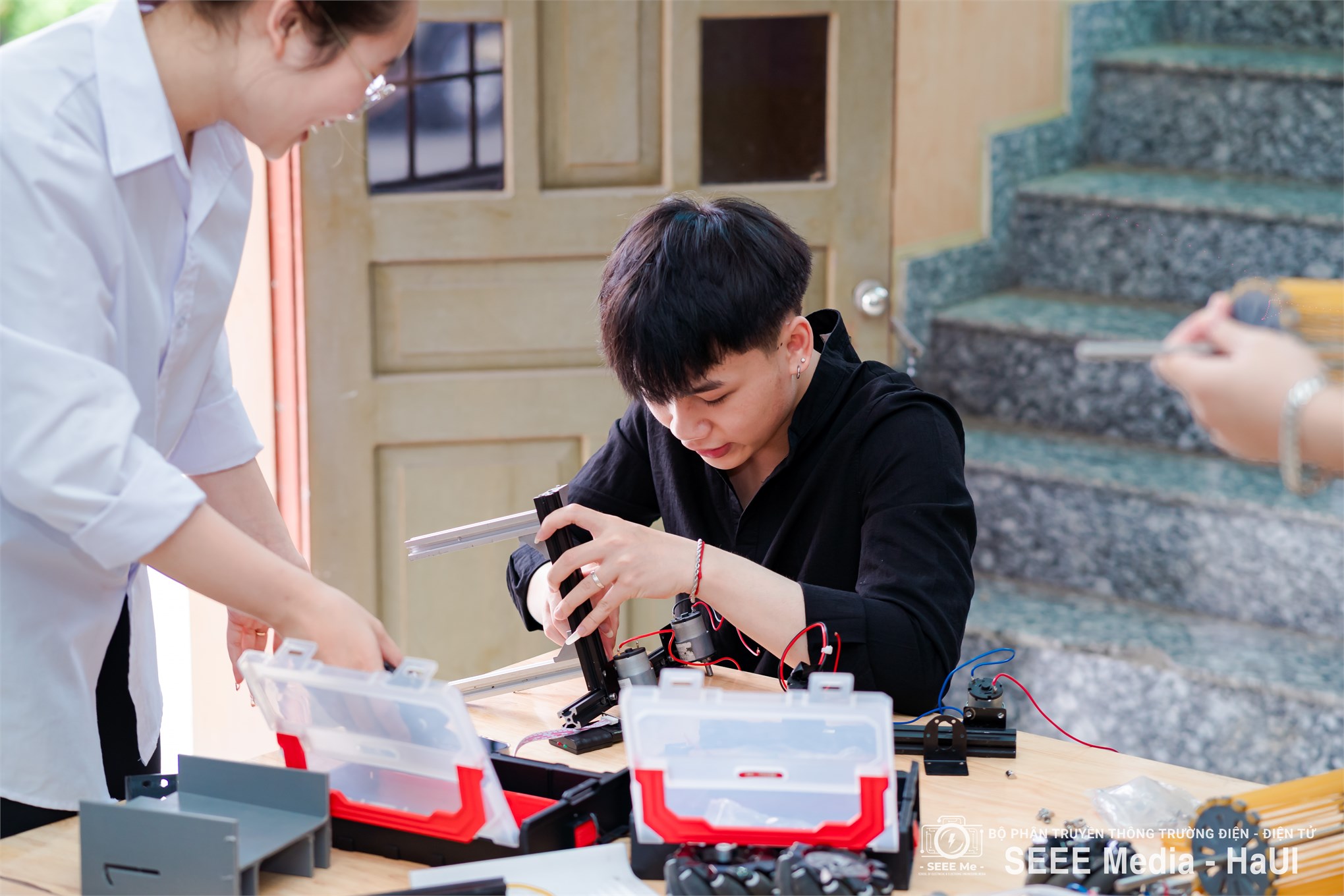 Tư vấn tuyển sinh - hướng nghiệp 2026 gắn với Hoạt động Trải nghiệm Robot mini “Hành trình ngọc biển - Hải Phòng 2026”