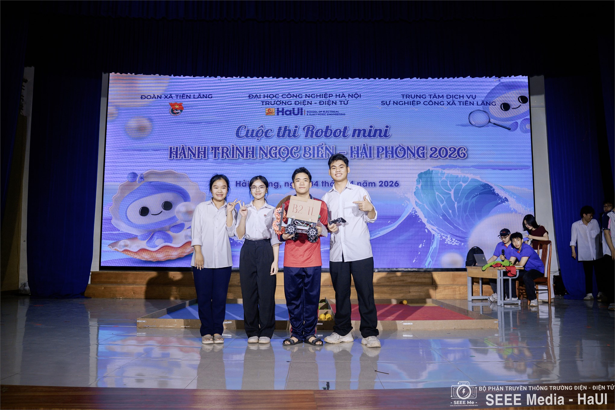 Tư vấn tuyển sinh - hướng nghiệp 2026 gắn với Hoạt động Trải nghiệm Robot mini “Hành trình ngọc biển - Hải Phòng 2026”