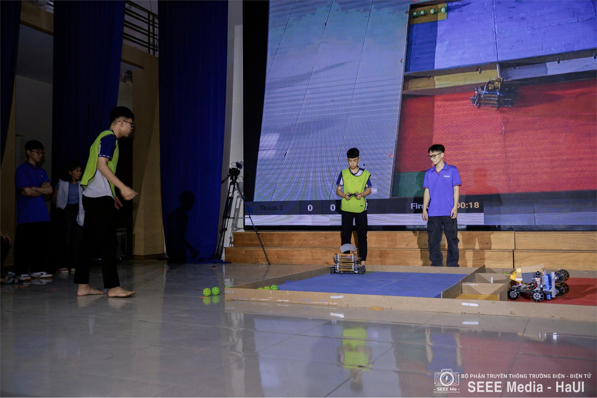 Tư vấn tuyển sinh - hướng nghiệp 2026 gắn với Hoạt động Trải nghiệm Robot mini “Hành trình ngọc biển - Hải Phòng 2026”