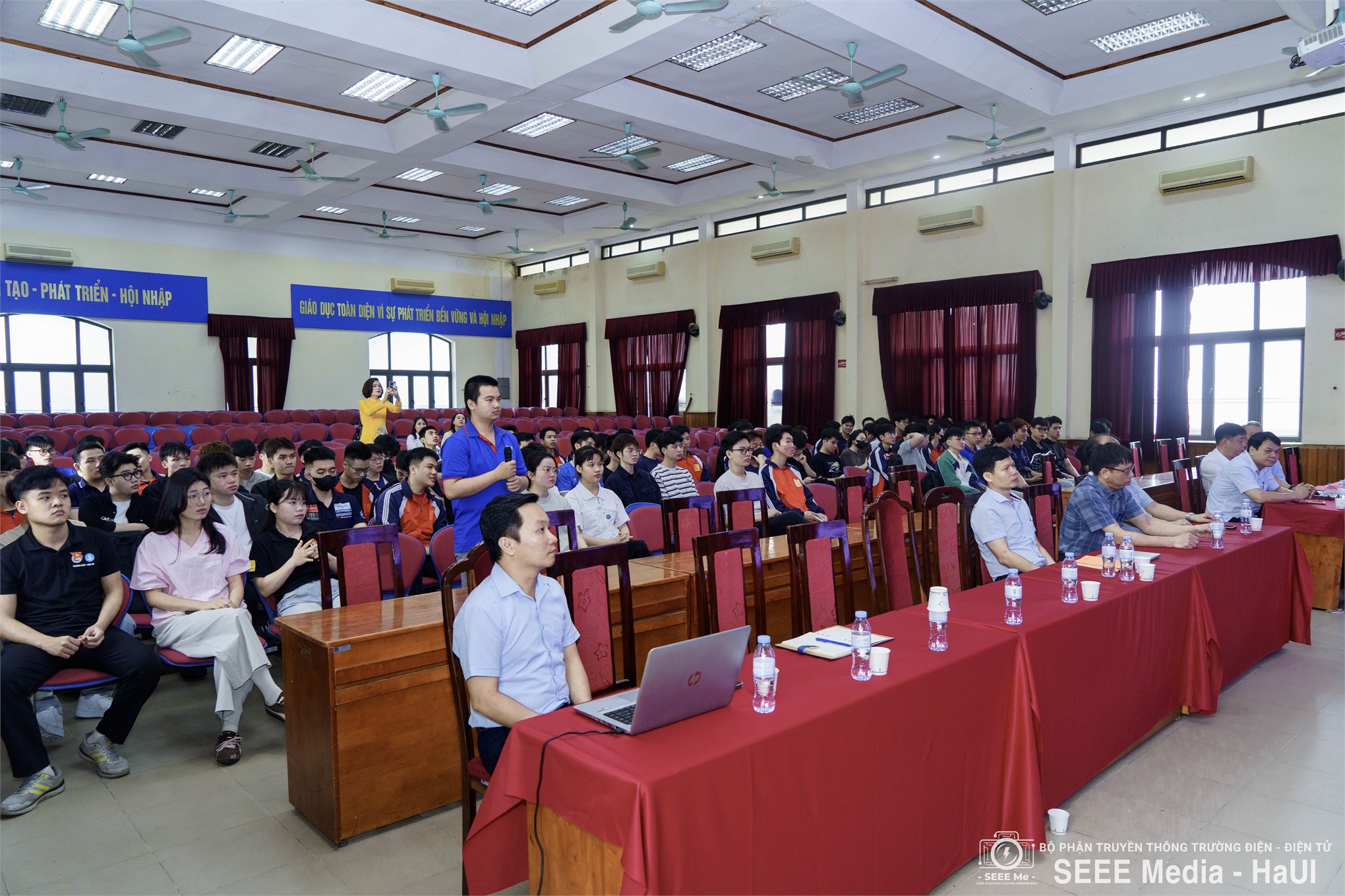 Chương trình tư vấn tuyển sinh Tiến sĩ – Thạc sĩ – Kỹ sư năm 2026: Định hướng rõ ràng, lựa chọn đúng đắn cho sinh viên