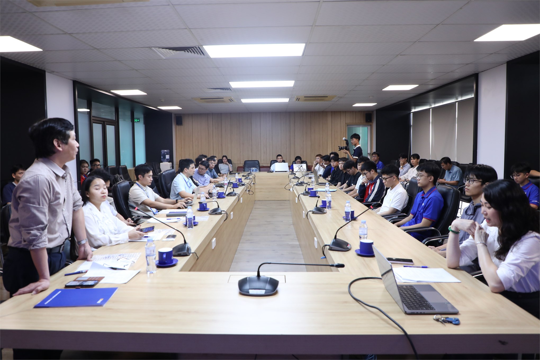 SEEE-SPEAR xuất sắc giành Giải Nhất tại MECA 2026 – khẳng định năng lực sinh viên Trường Điện – Điện tử