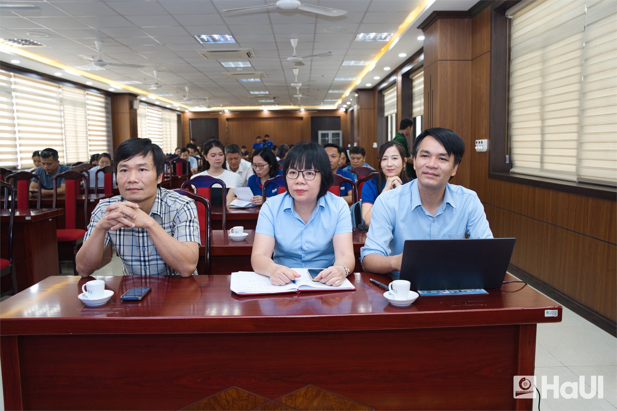 Trường Điện - Điện tử khẳng định dấu ấn công nghệ trong hành trình phục vụ cộng đồng và tư vấn tuyển sinh của HaUI tại Phú Thọ