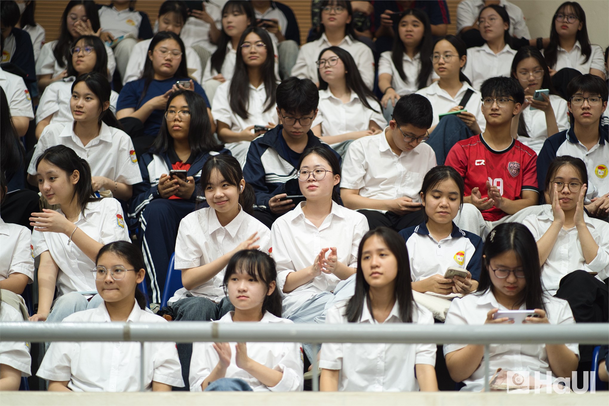 Trường Điện - Điện tử khẳng định dấu ấn công nghệ trong hành trình phục vụ cộng đồng và tư vấn tuyển sinh của HaUI tại Phú Thọ