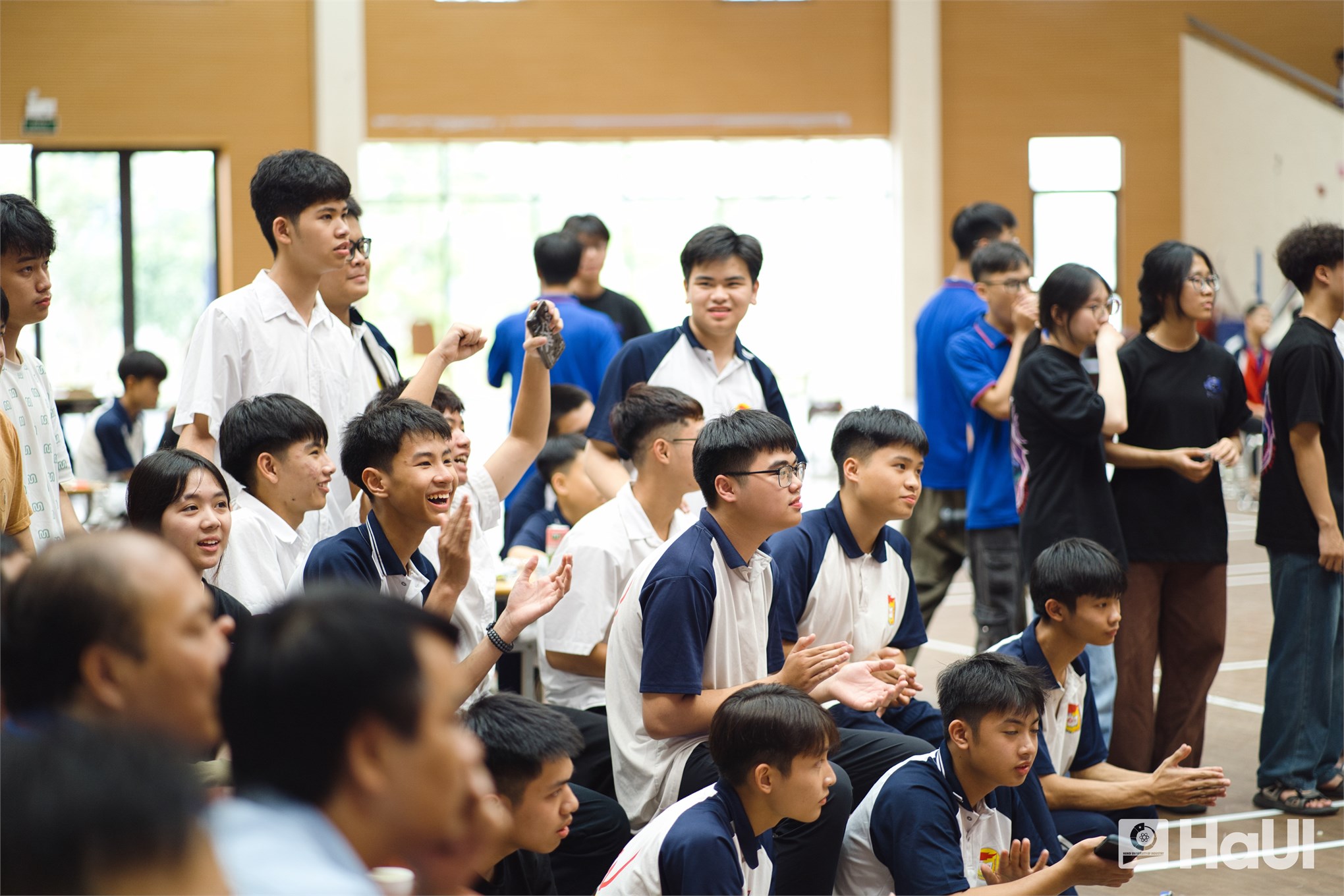 Trường Điện - Điện tử khẳng định dấu ấn công nghệ trong hành trình phục vụ cộng đồng và tư vấn tuyển sinh của HaUI tại Phú Thọ