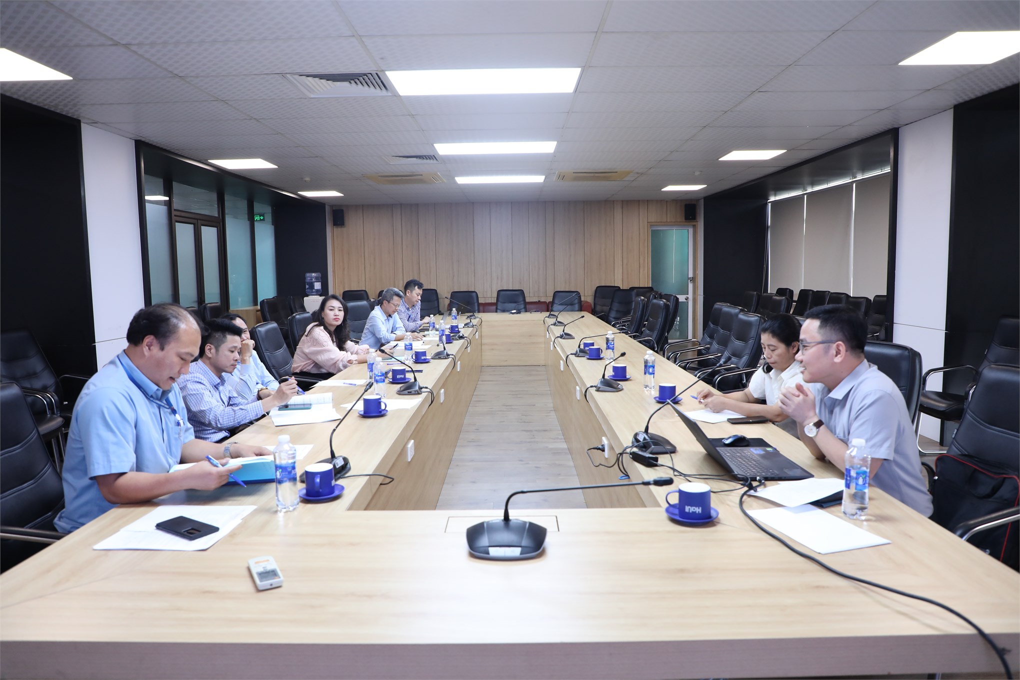 Nghiệm thu đề tài KH&CN cấp cơ sở đề tài “Nghiên cứu thuật toán học máy nhận dạng tư thế ngủ và cảnh báo nguy cơ giấc ngủ của con người”