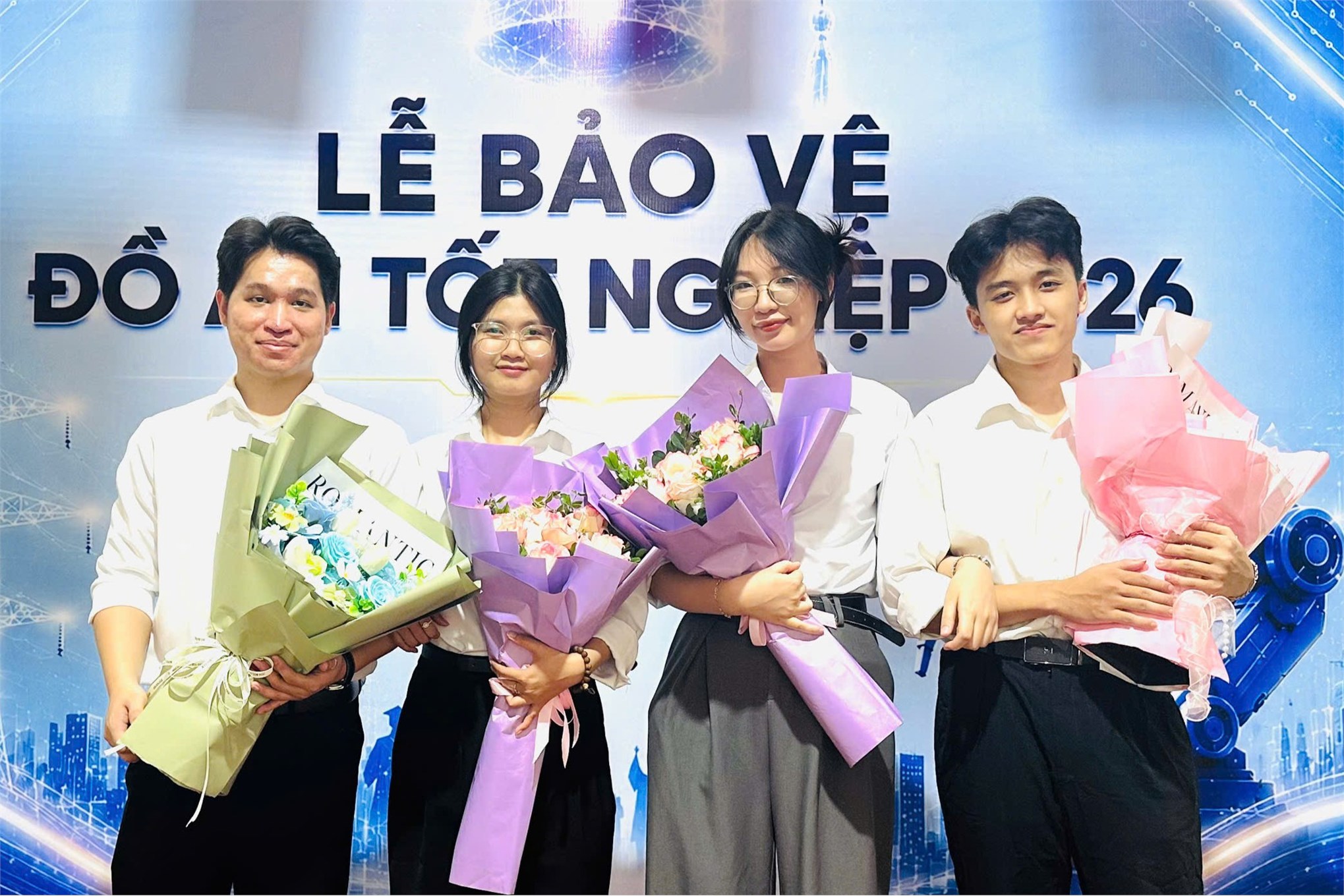 Chu Thế Khải – Hành trình “cháy” hết mình cùng đam mê vi mạch và công nghệ bán dẫn