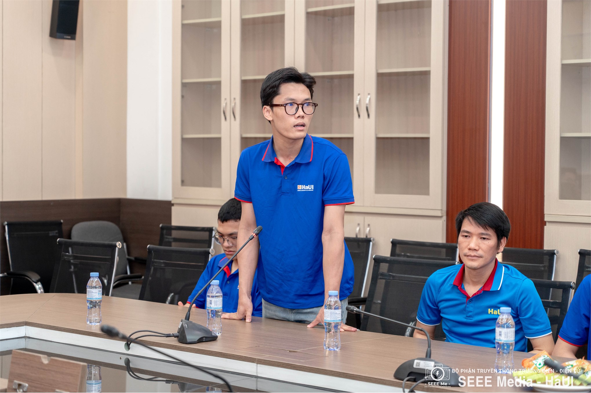 Tiếp sức Robocon 2026: Trường Điện - Điện tử gặp mặt, động viên 02 đội tuyển DCN-SEEE trước thềm tranh tài
