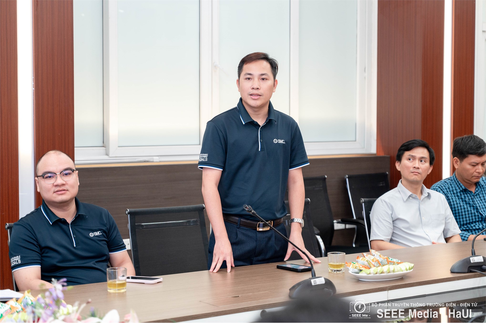 Tiếp sức Robocon 2026: Trường Điện - Điện tử gặp mặt, động viên 02 đội tuyển DCN-SEEE trước thềm tranh tài
