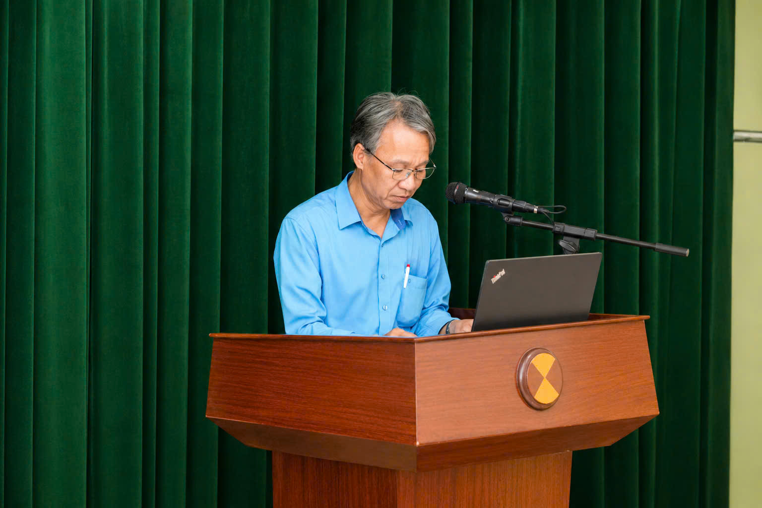Trường Điện - Điện tử tổ chức Hội nghị Lớp trưởng, Bí thư Chi đoàn học kỳ II năm học 2025 - 2026