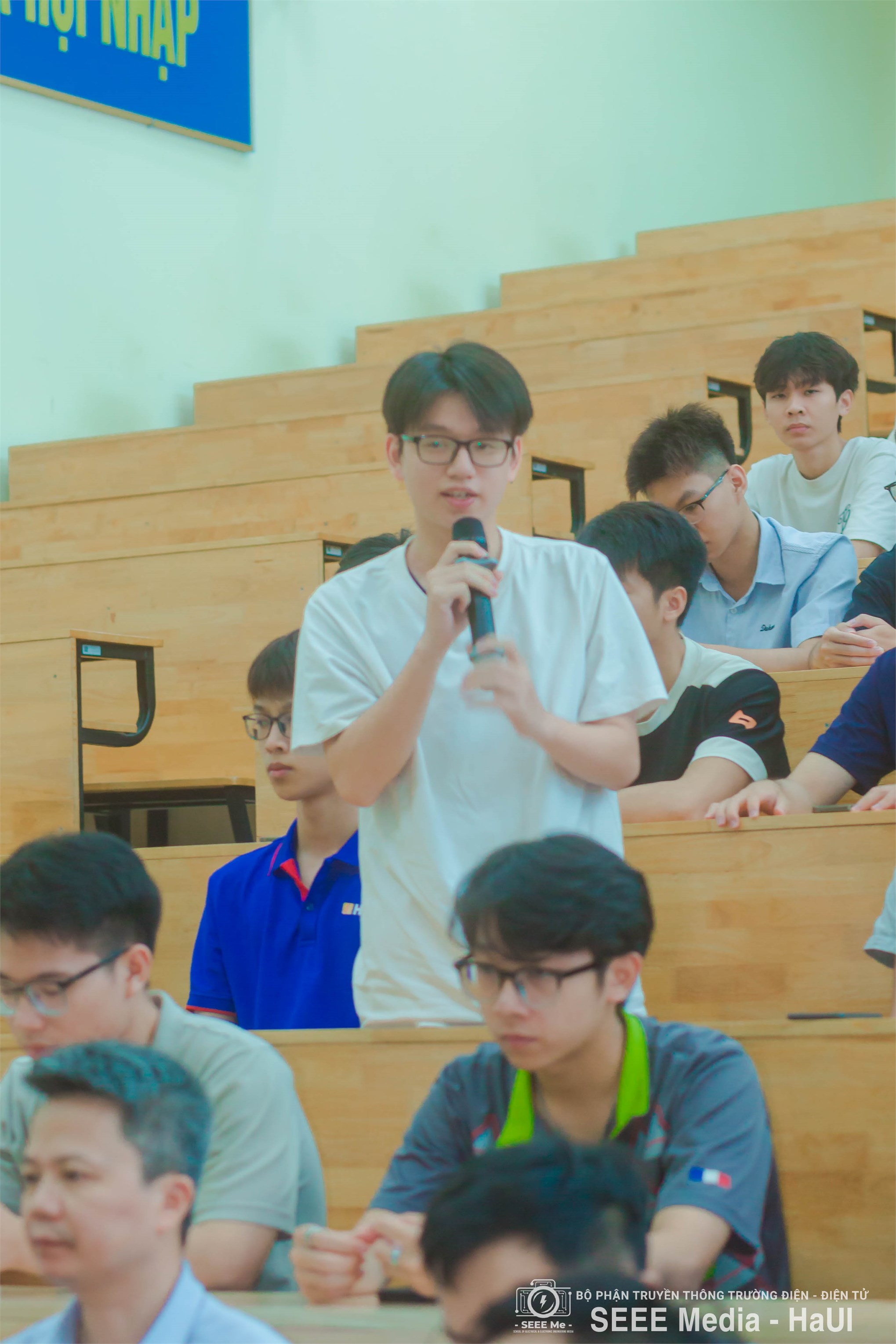 Trường Điện - Điện tử tổ chức Hội nghị Lớp trưởng, Bí thư Chi đoàn học kỳ II năm học 2025 - 2026