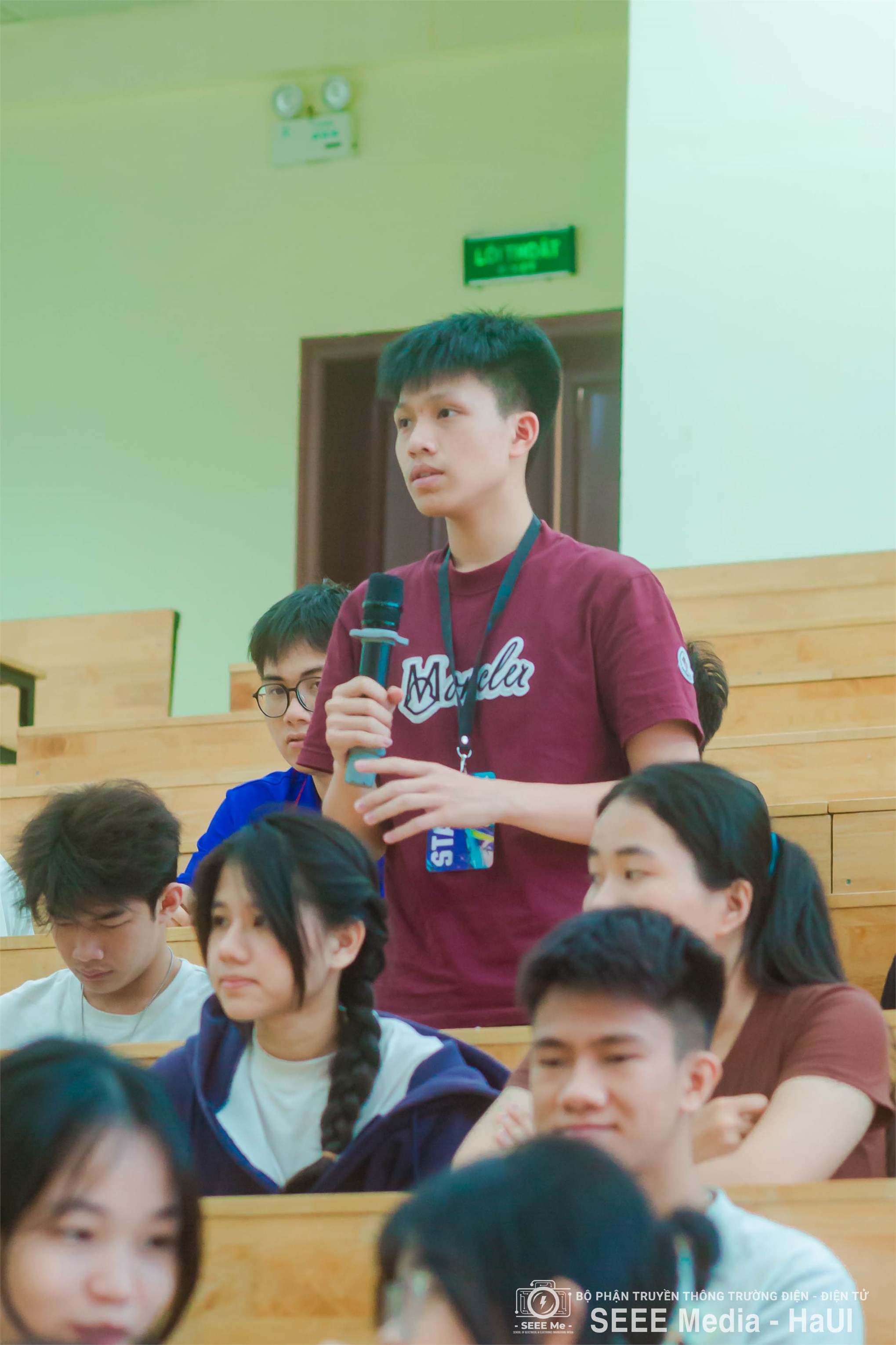 Trường Điện - Điện tử tổ chức Hội nghị Lớp trưởng, Bí thư Chi đoàn học kỳ II năm học 2025 - 2026