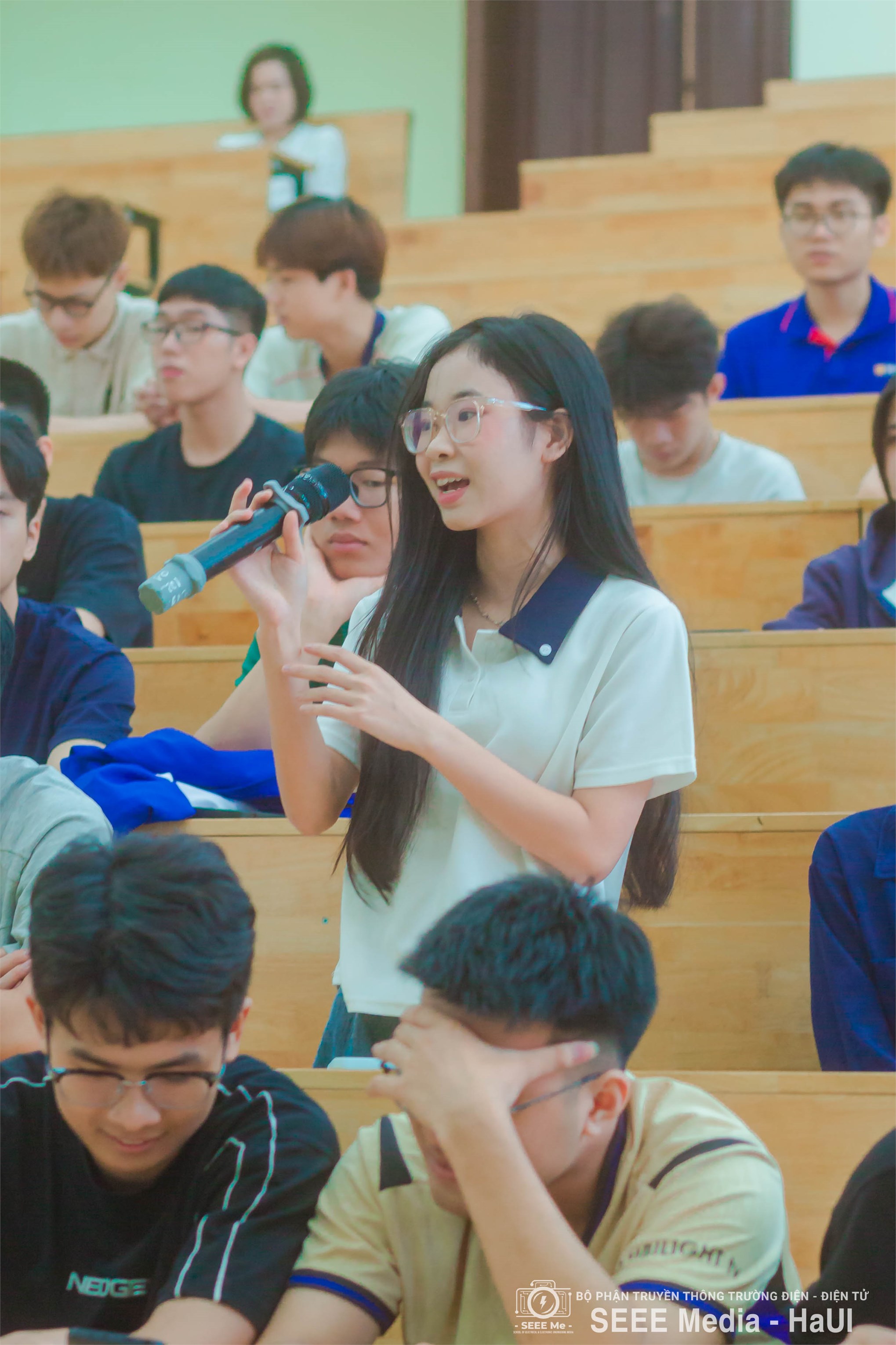 Trường Điện - Điện tử tổ chức Hội nghị Lớp trưởng, Bí thư Chi đoàn học kỳ II năm học 2025 - 2026