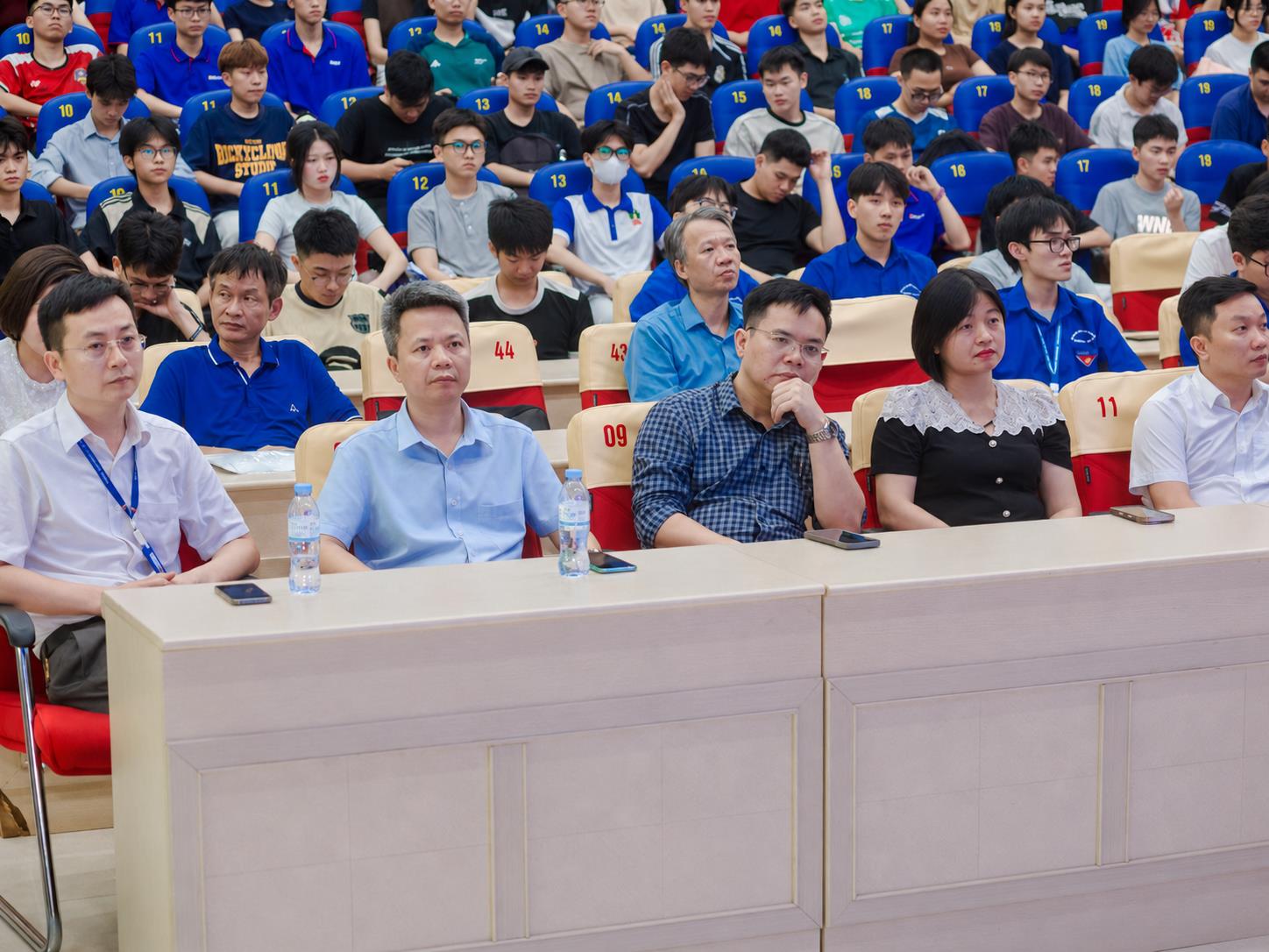 Trường Điện - Điện tử tổ chức Hội nghị “Sinh viên với khoa học công nghệ, đổi mới sáng tạo và khởi nghiệp”