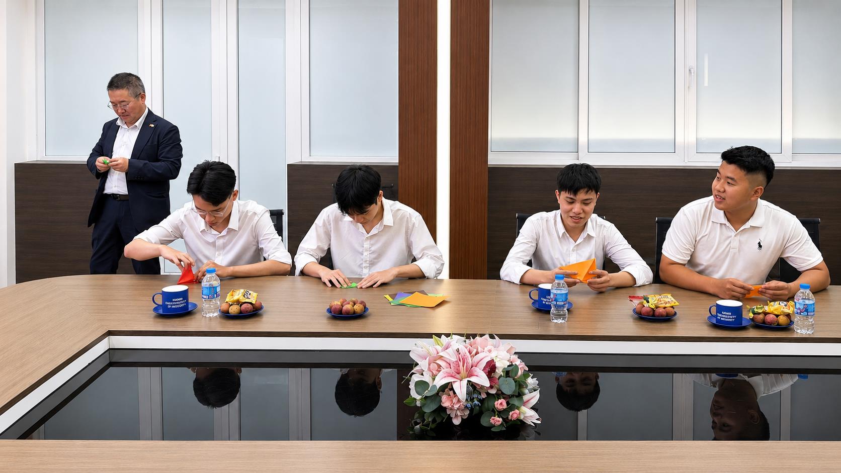 Trường Điện - Điện tử đón tiếp và Công ty TK Techno Service và Tập đoàn TOKO (Nhật Bản), mở rộng cơ hội việc làm cho sinh viên