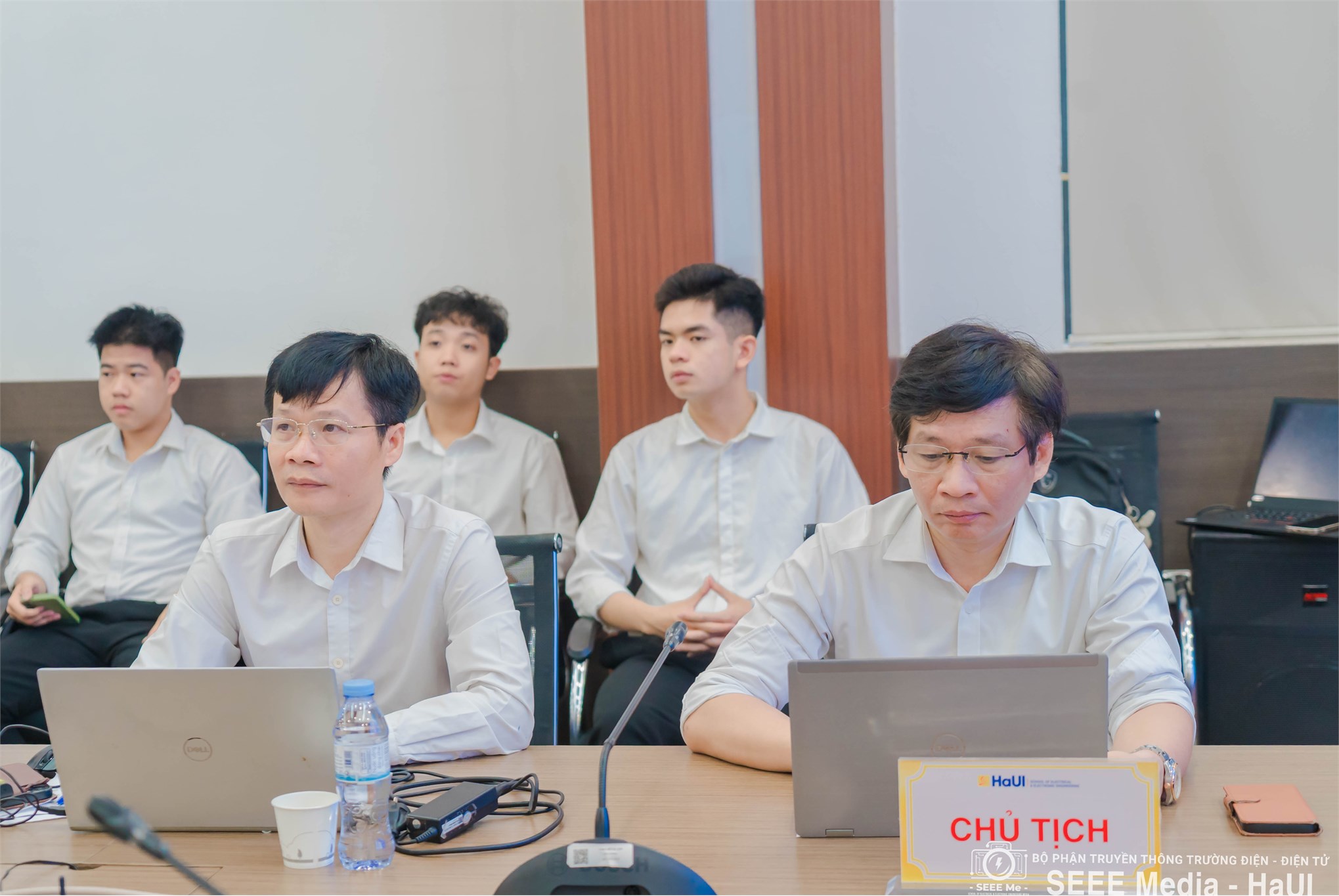 Nghiệm thu đề tài sinh viên nghiên cứu khoa học đợt 2, lĩnh vực Điện - Năng lượng