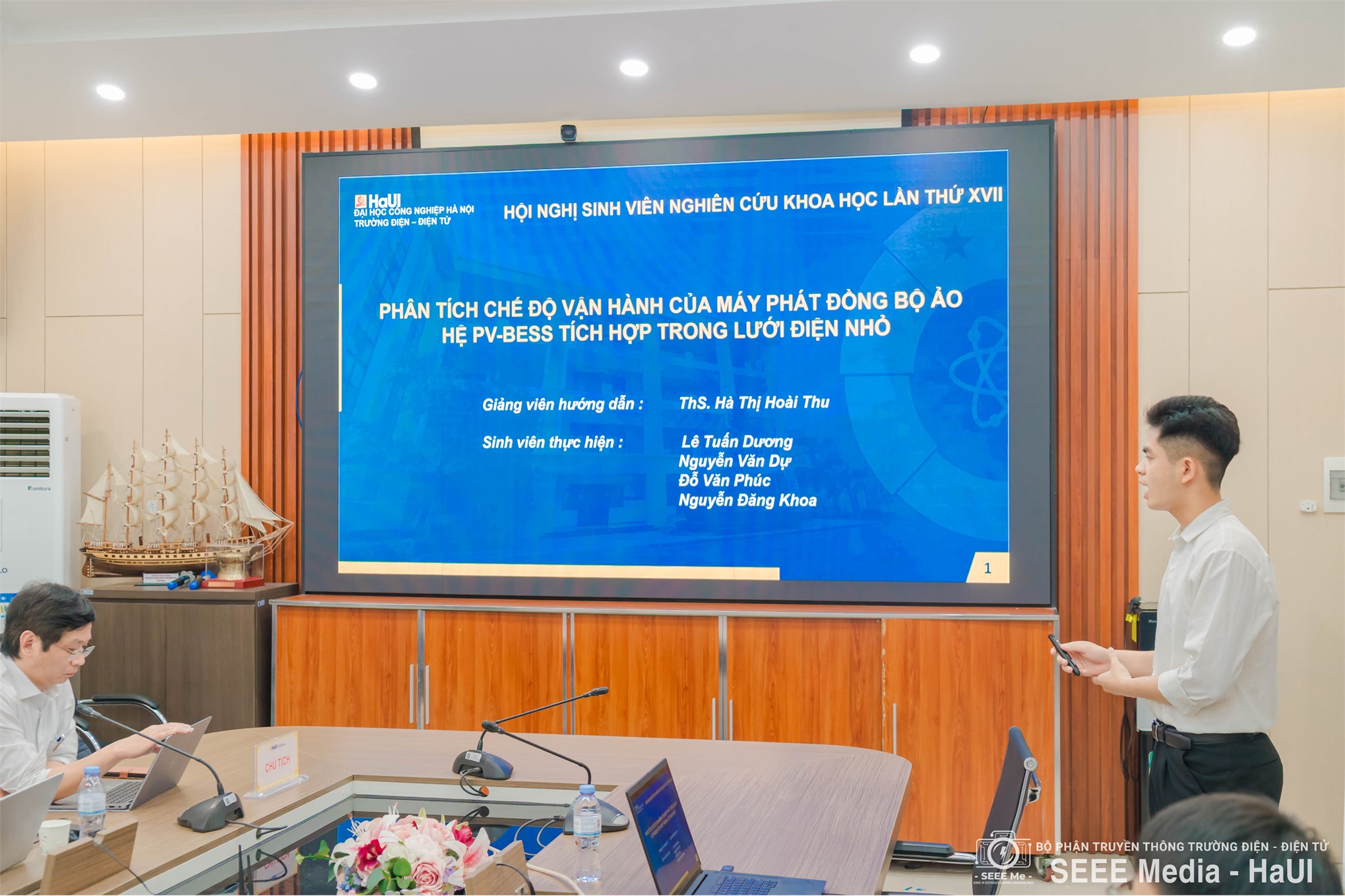 Nghiệm thu đề tài sinh viên nghiên cứu khoa học đợt 2, lĩnh vực Điện - Năng lượng