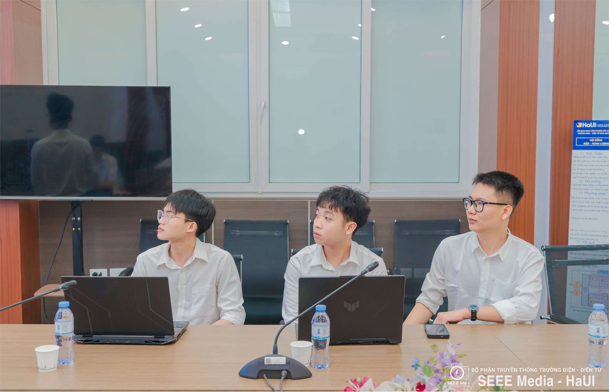 Nghiệm thu đề tài sinh viên nghiên cứu khoa học đợt 2, lĩnh vực Điện - Năng lượng