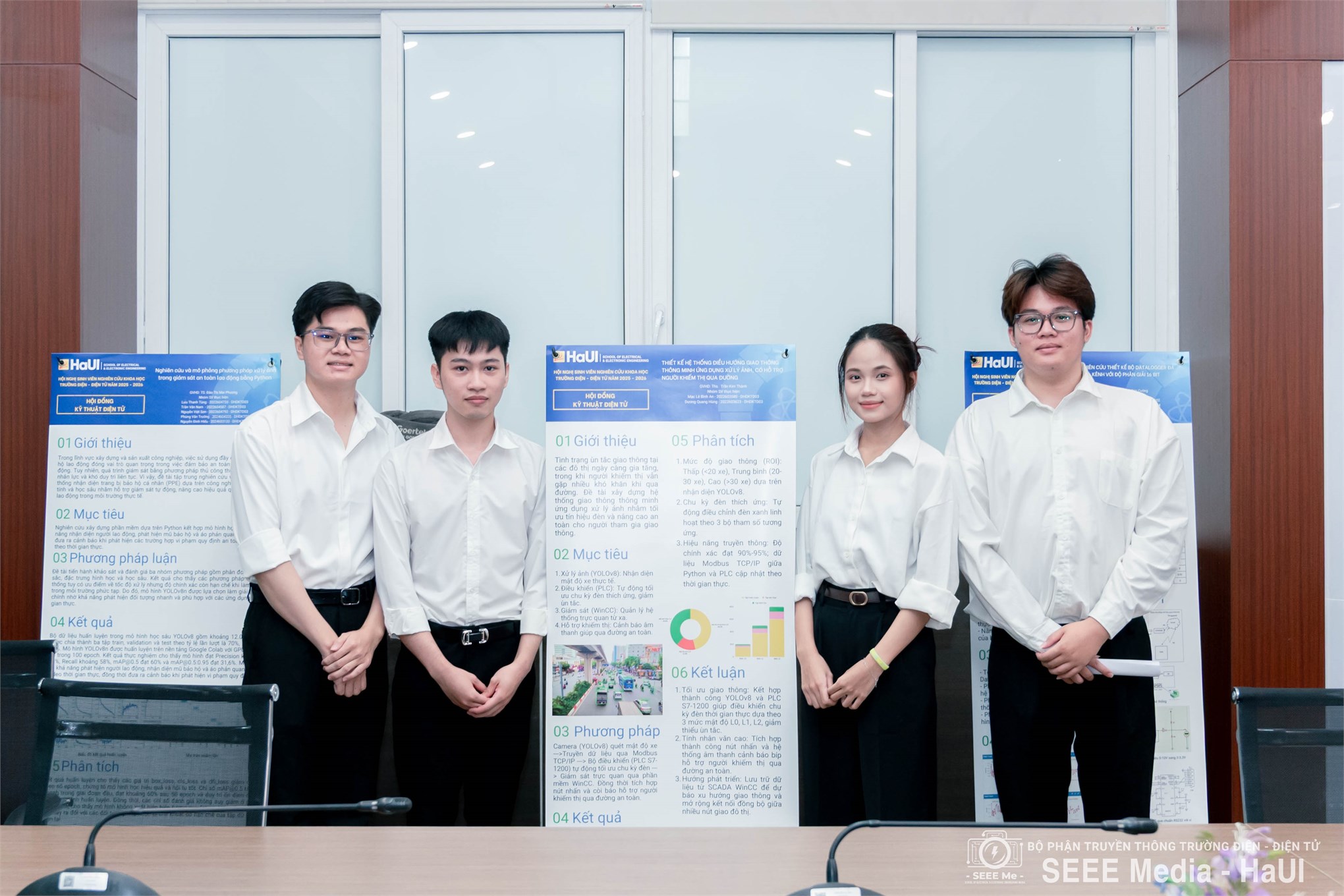 109 sinh viên Điện tử tham gia nghiệm thu đề tài nghiên cứu khoa học năm học 2025 – 2026