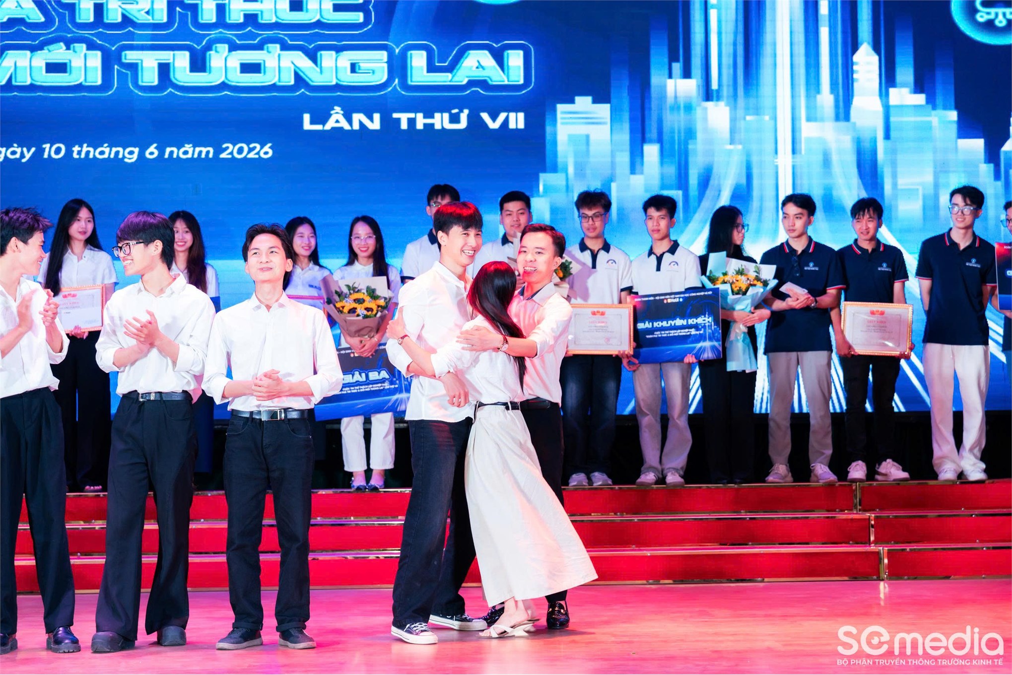 Trường Điện – Điện tử đạt thành tích xuất sắc tại chung kết cuộc thi “Thử thách lập nghiệp” HaUI lần thứ VII