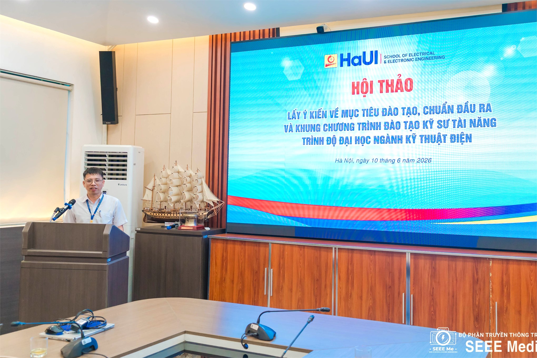 Trường Điện – Điện tử tổ chức hội thảo lấy ý kiến xây dựng chương trình đào tạo Kỹ sư tài năng ngành Kỹ thuật điện