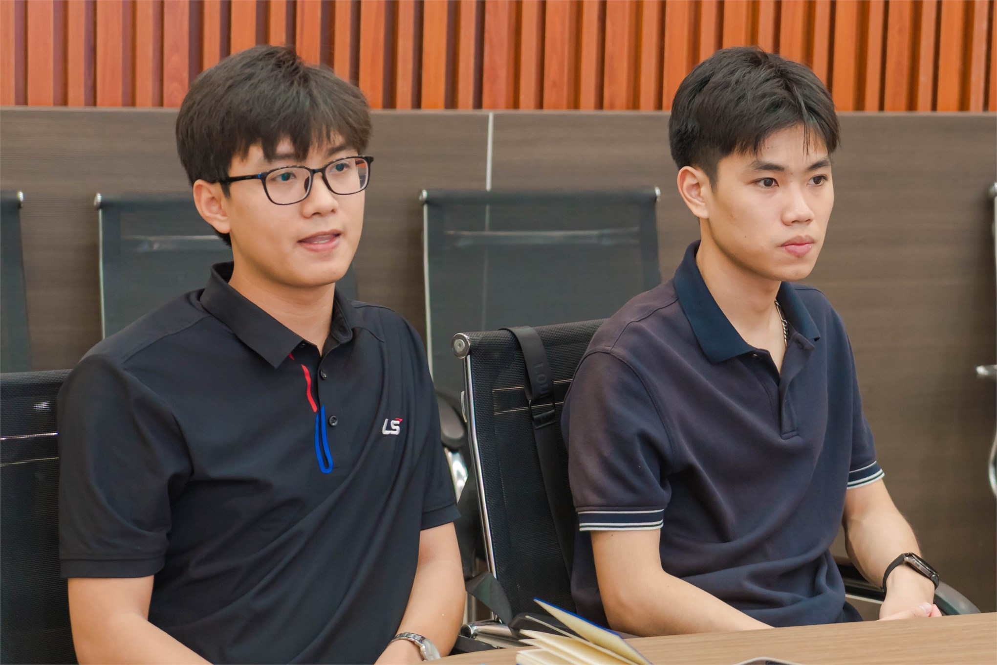 Trường Điện – Điện tử tổ chức hội thảo lấy ý kiến xây dựng chương trình đào tạo Kỹ sư tài năng ngành Kỹ thuật điện