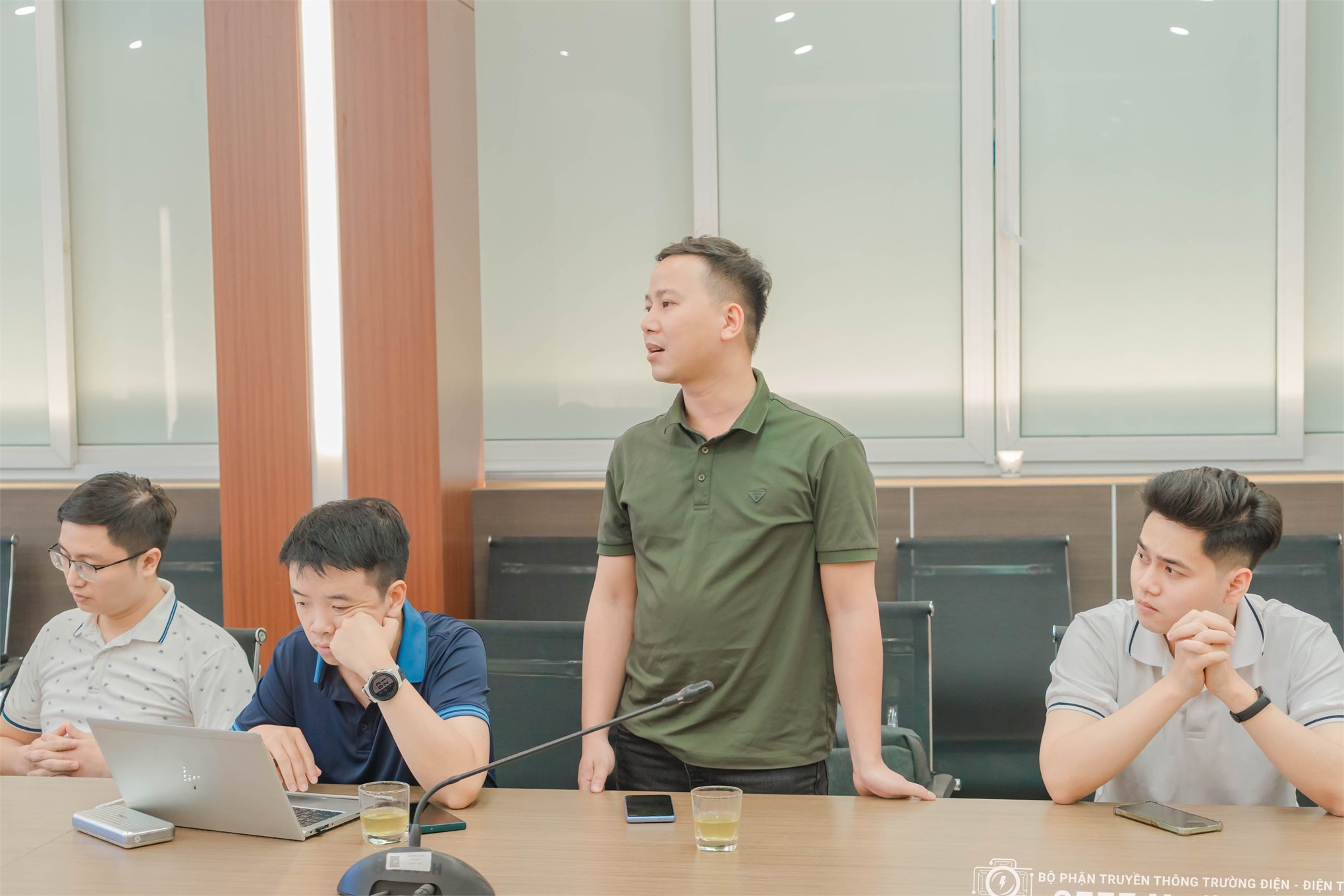 Trường Điện – Điện tử tổ chức hội thảo lấy ý kiến xây dựng chương trình đào tạo Kỹ sư tài năng ngành Kỹ thuật điện