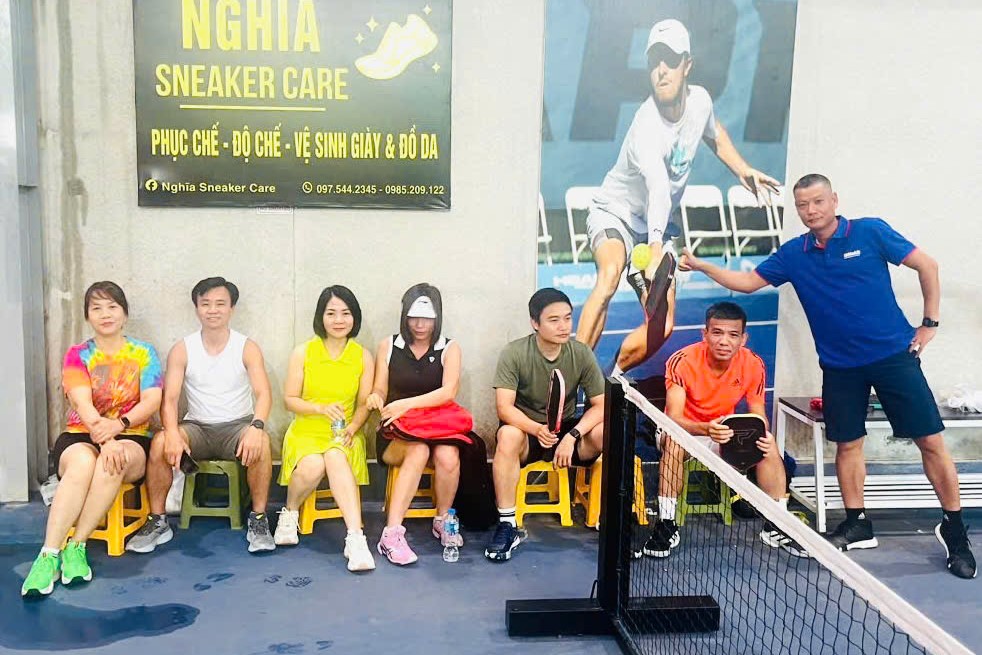 Trường Điện – Điện tử tổ chức thành công chương trình tham quan, học tập bồi dưỡng hè 2026 – tăng cường gắn kết và phát triển đội ngũ