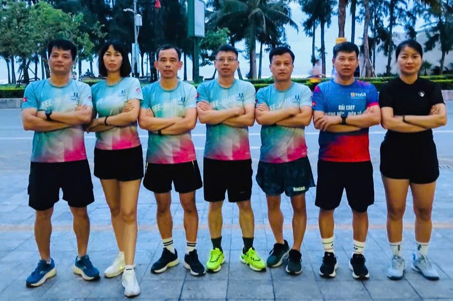 Trường Điện – Điện tử tổ chức thành công chương trình tham quan, học tập bồi dưỡng hè 2026 – tăng cường gắn kết và phát triển đội ngũ