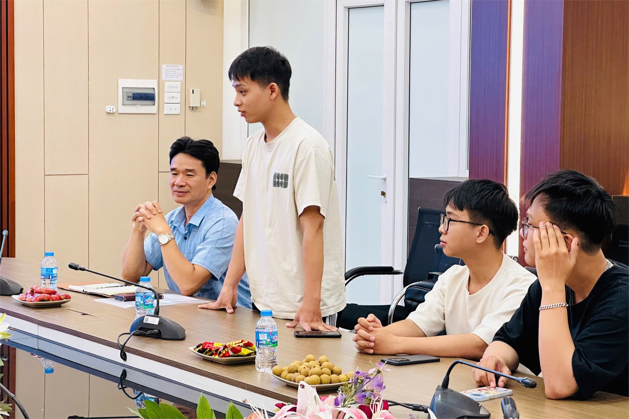 Đội thi SEEE-SPEAR đại diện Đại học Công nghiệp Hà Nội chinh phục Vòng Chung kết toàn quốc MECA 2026
