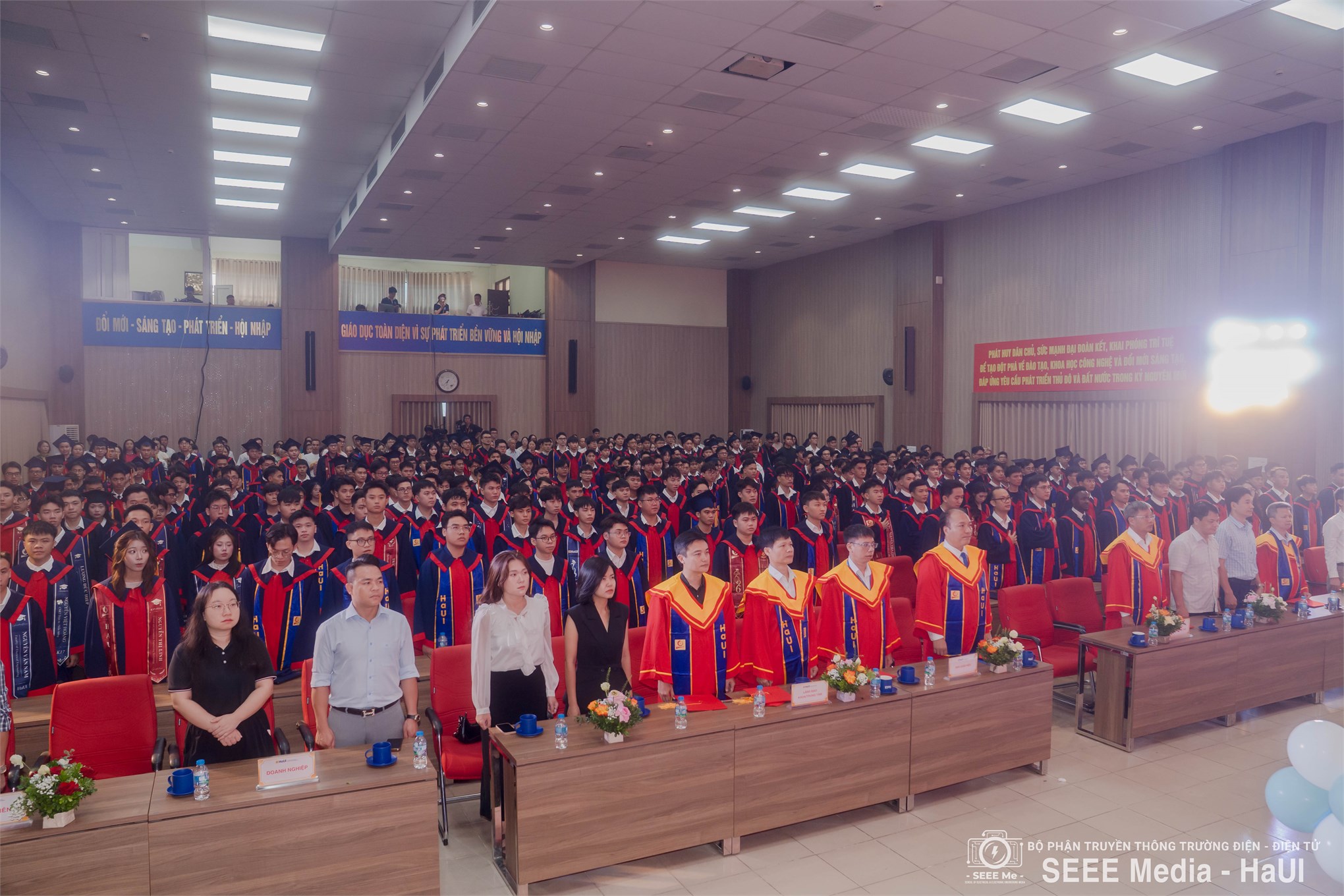 Gần 1.600 tân Thạc sĩ, Kỹ sư, Cử nhân Trường Điện – Điện tử nhận bằng tốt nghiệp năm 2026: Khép lại một hành trình, mở ra những chân trời mới