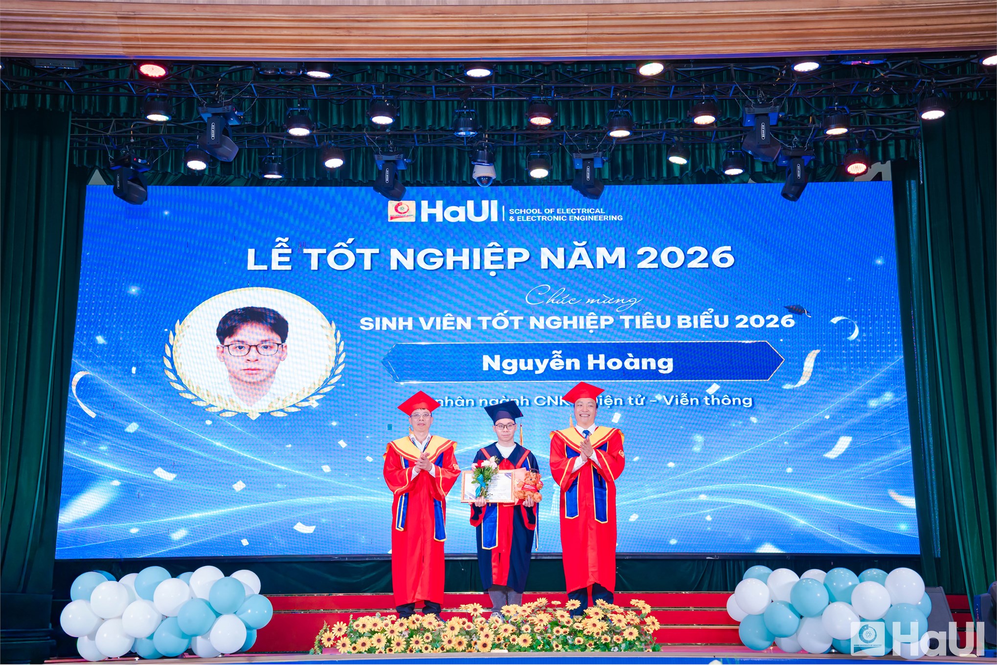 Gần 1.600 tân Thạc sĩ, Kỹ sư, Cử nhân Trường Điện – Điện tử nhận bằng tốt nghiệp năm 2026: Khép lại một hành trình, mở ra những chân trời mới
