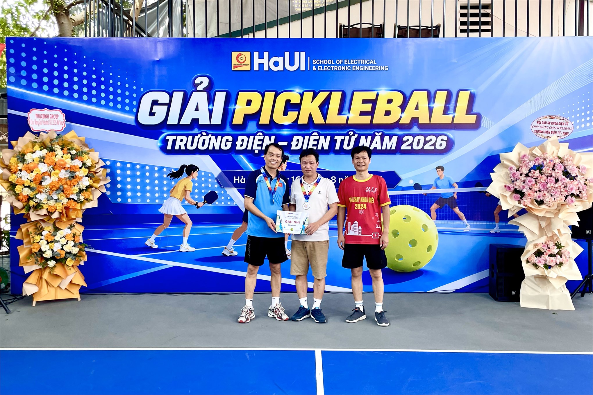 Sôi nổi Giải Pickleball kết nối cựu sinh viên Trường Điện - Điện tử năm 2026