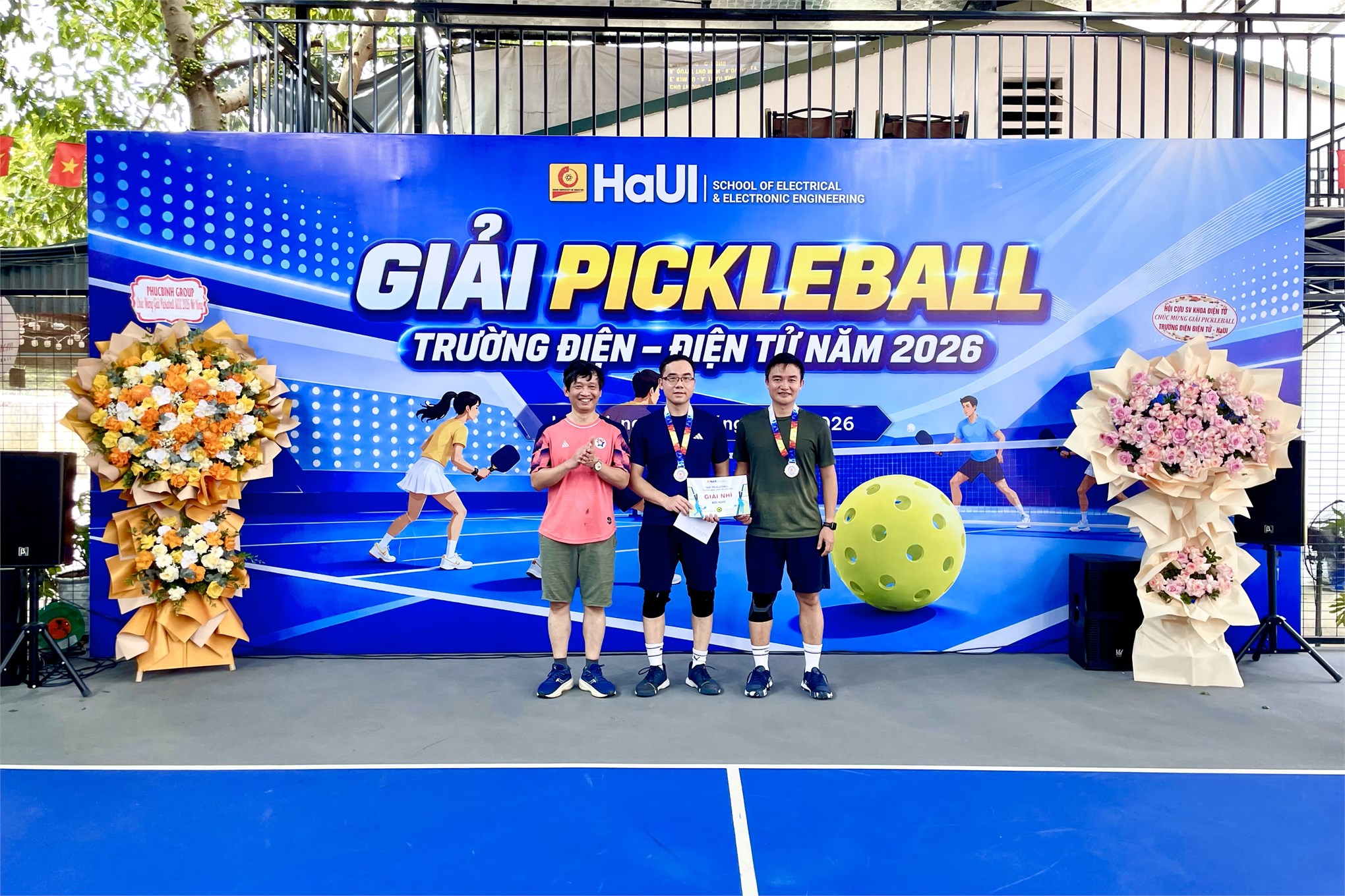 Sôi nổi Giải Pickleball kết nối cựu sinh viên Trường Điện - Điện tử năm 2026