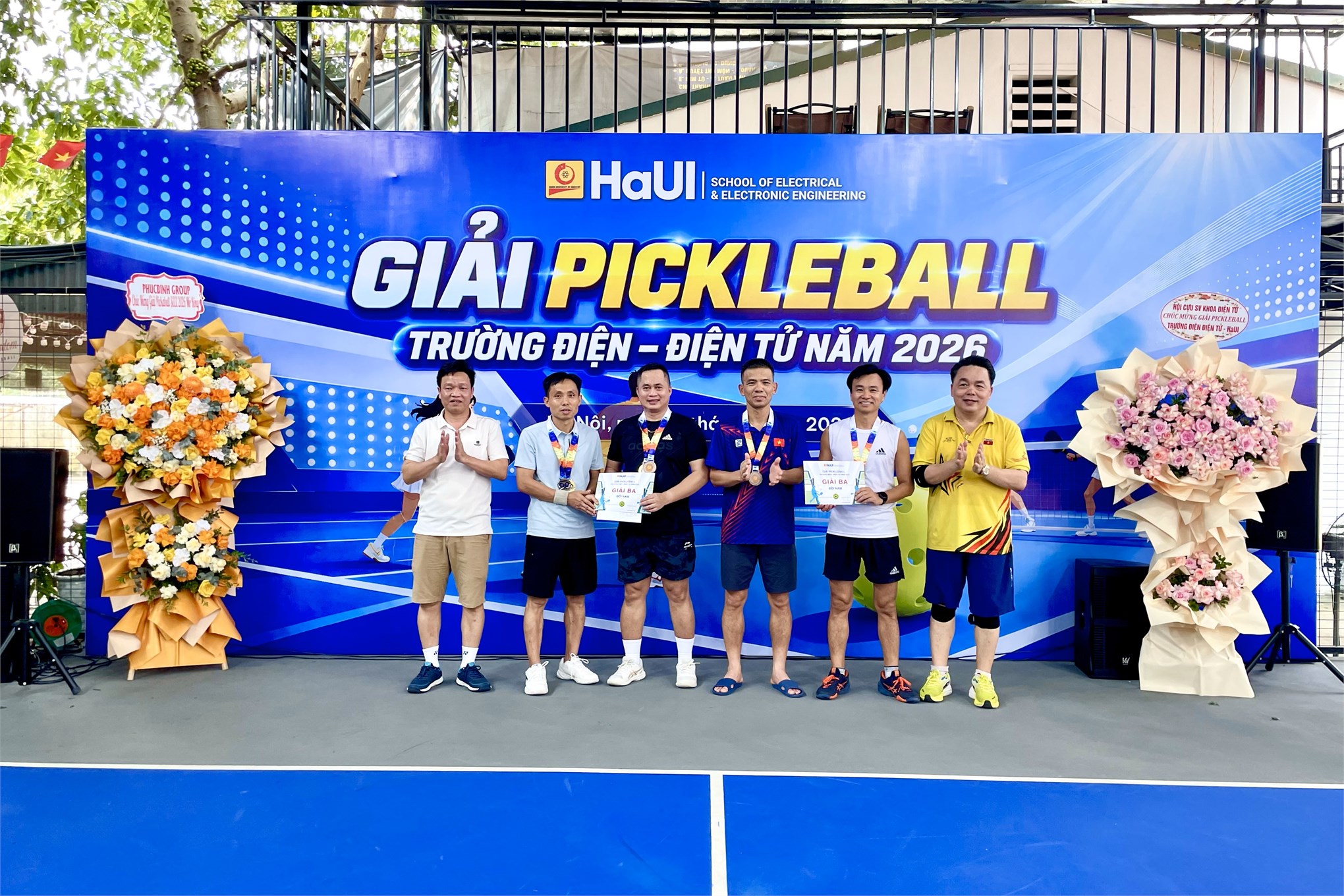 Sôi nổi Giải Pickleball kết nối cựu sinh viên Trường Điện - Điện tử năm 2026