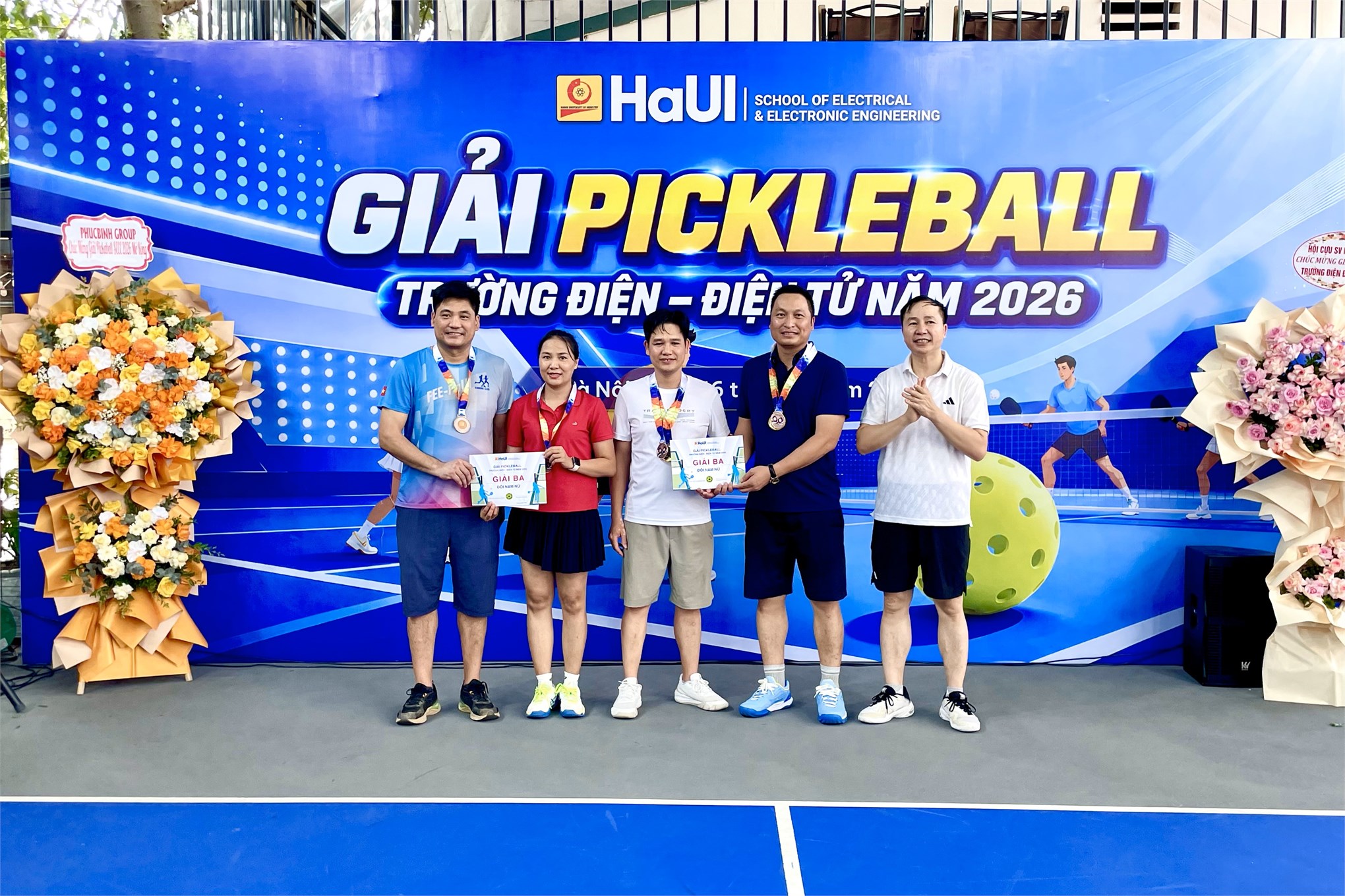 Sôi nổi Giải Pickleball kết nối cựu sinh viên Trường Điện - Điện tử năm 2026