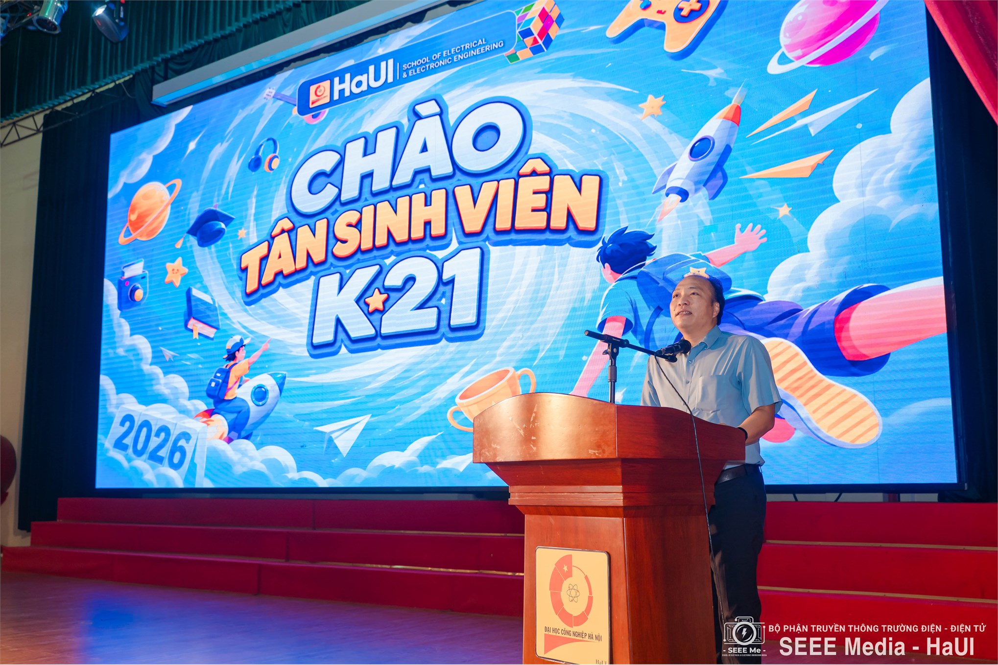 Chào đón tân sinh viên K21 – Khởi đầu hành trình mới tại Trường Điện – Điện tử