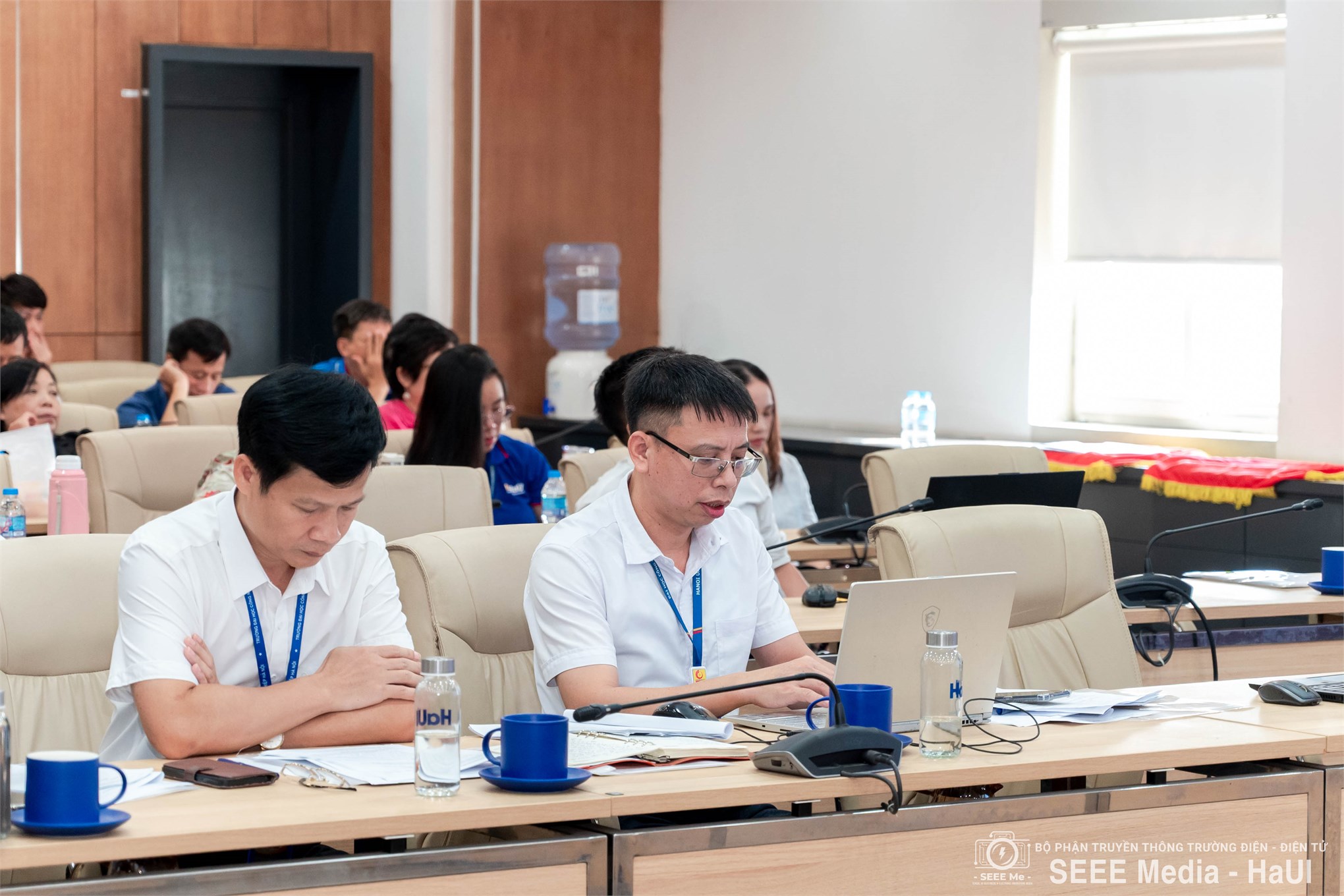 Trường Điện - Điện tử tổ chức Hội nghị viên chức, người lao động tổng kết năm học 2025–2026 và triển khai nhiệm vụ năm học 2026–2027