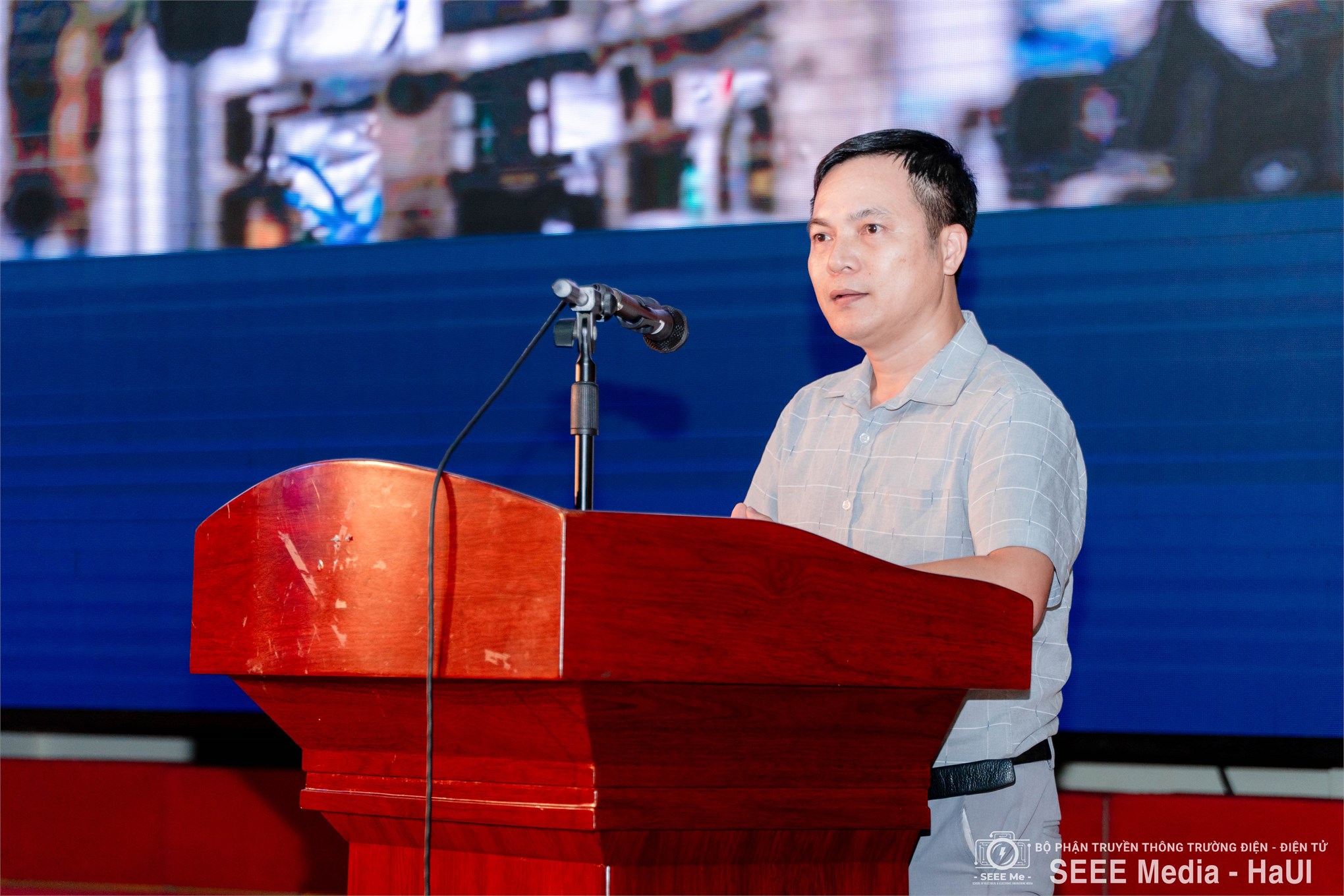 Trường Điện - Điện tử tổ chức Hội nghị sinh viên với khoa học công nghệ, đổi mới sáng tạo và khởi nghiệp