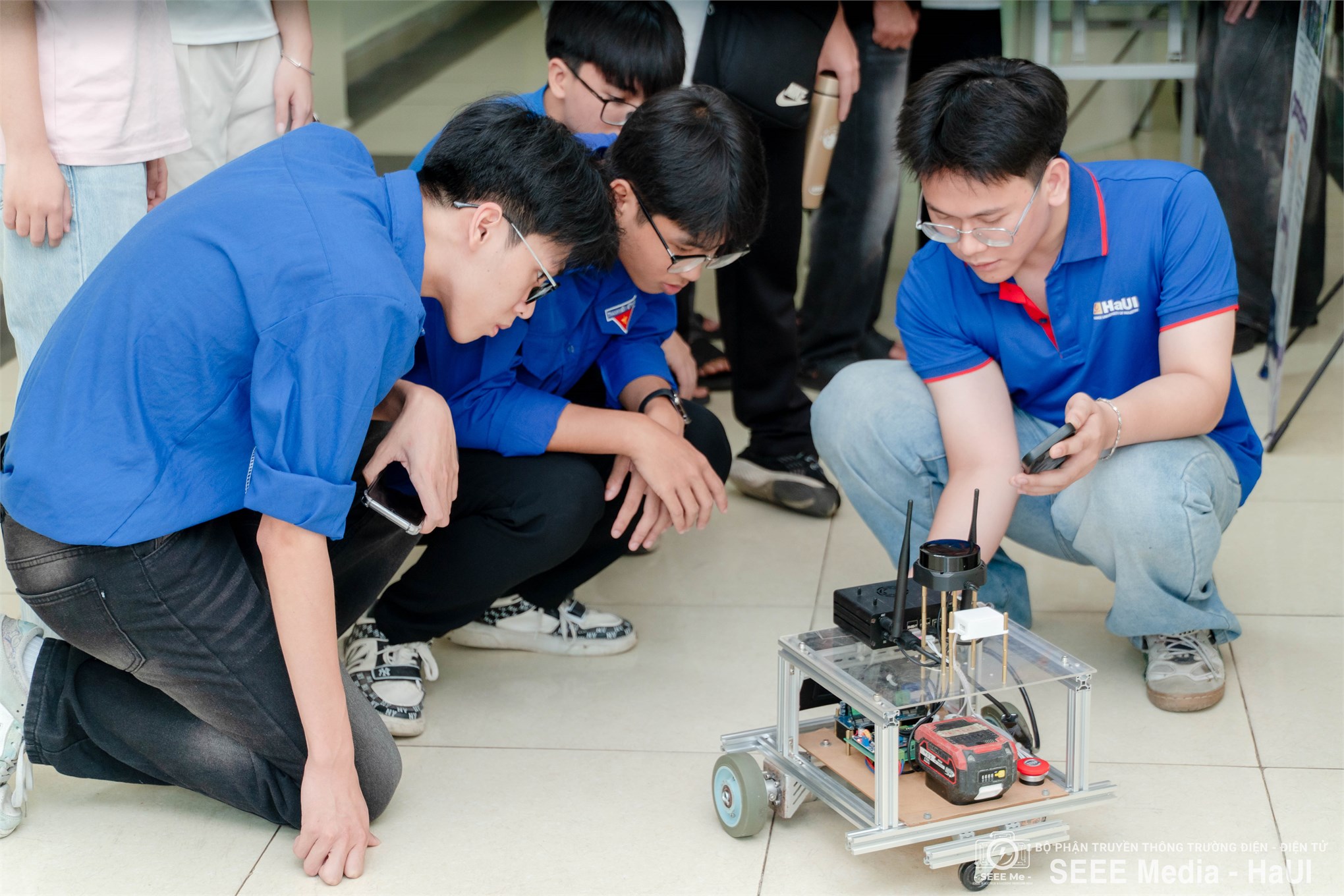Trường Điện - Điện tử tổ chức Hội nghị sinh viên với khoa học công nghệ, đổi mới sáng tạo và khởi nghiệp
