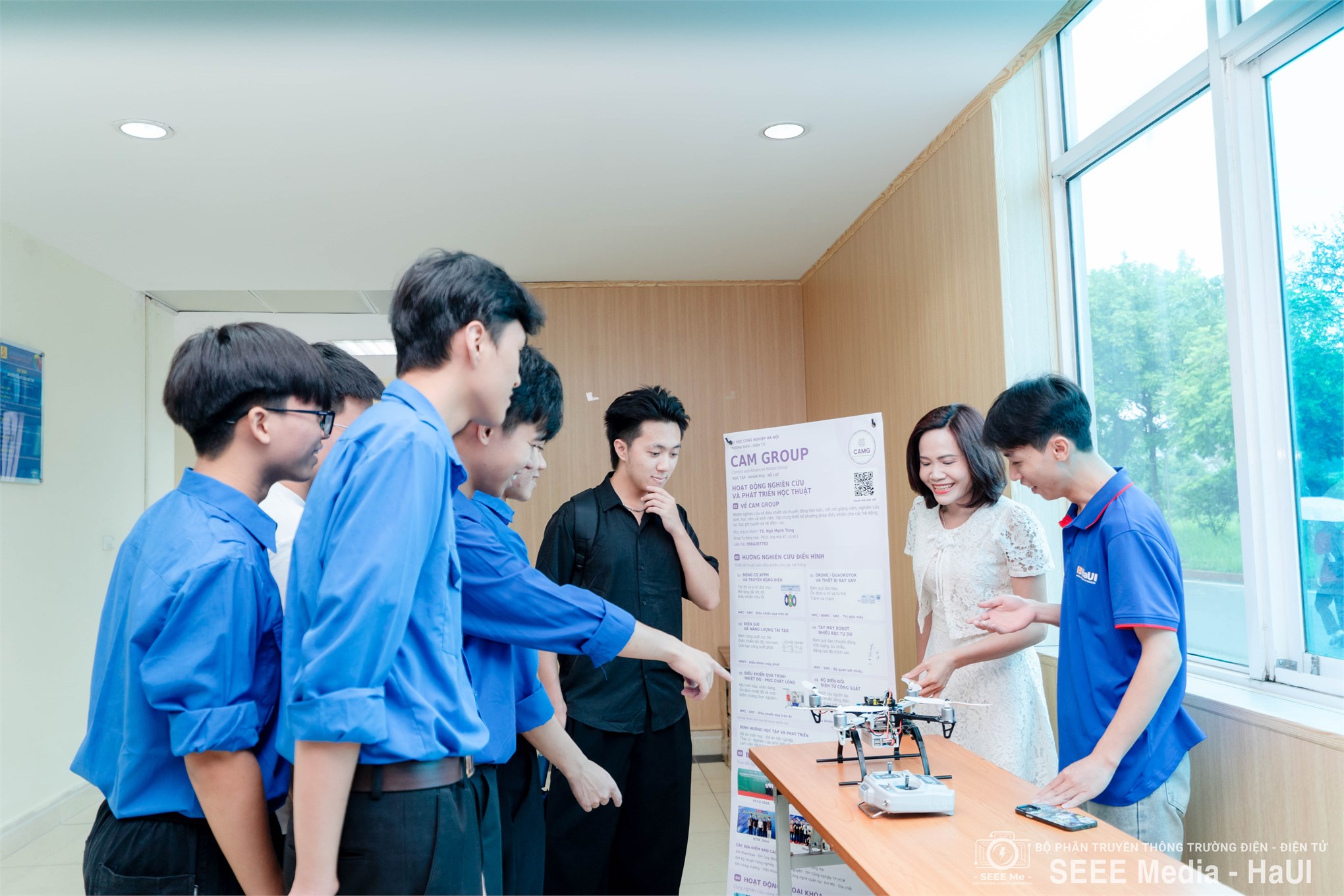 Trường Điện - Điện tử tổ chức Hội nghị sinh viên với khoa học công nghệ, đổi mới sáng tạo và khởi nghiệp