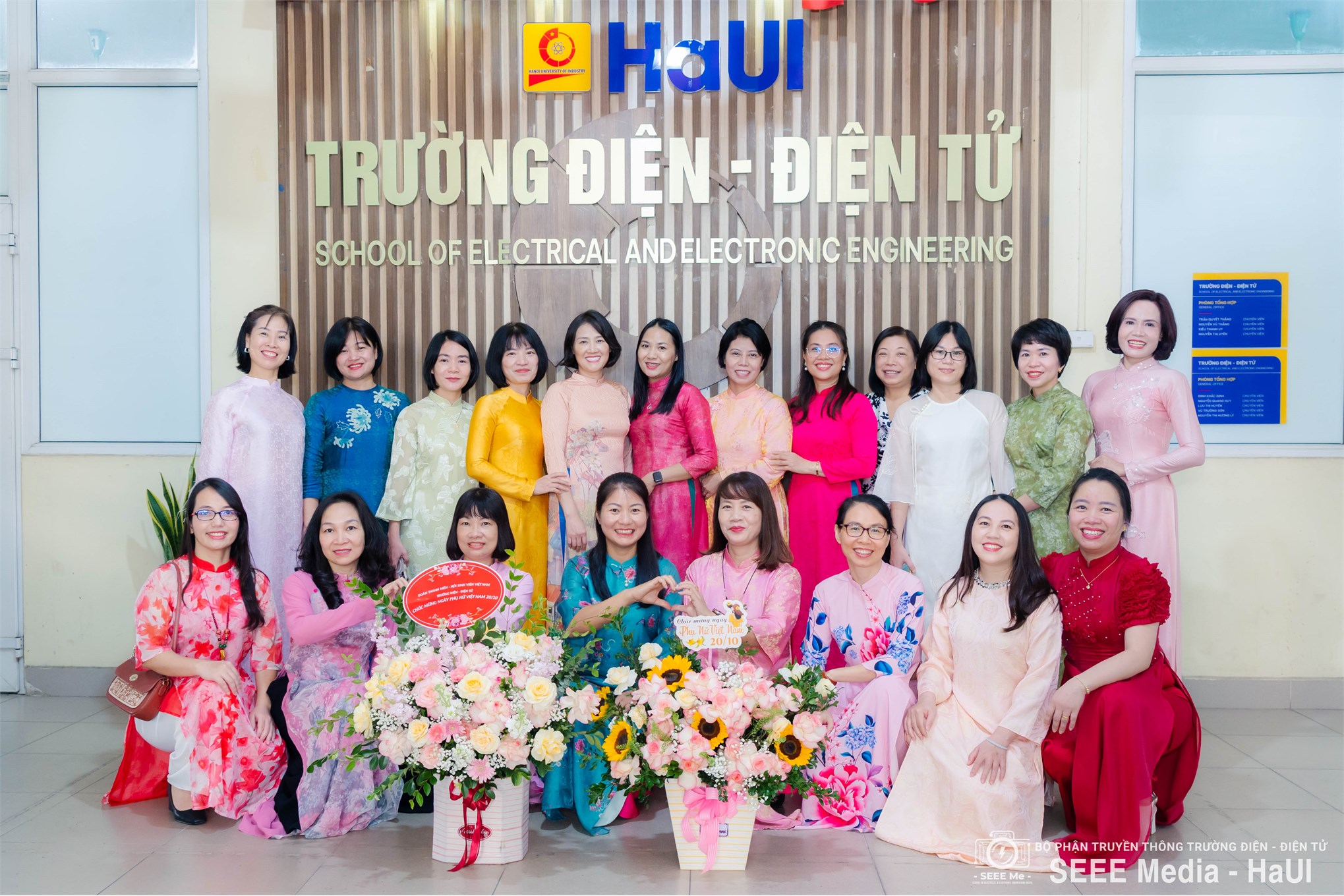 Công đoàn Trường Điện - Điện tử gặp mặt, tọa đàm chào mừng kỷ niệm 96 năm Ngày thành lập Hội Liên hiệp Phụ nữ Việt Nam