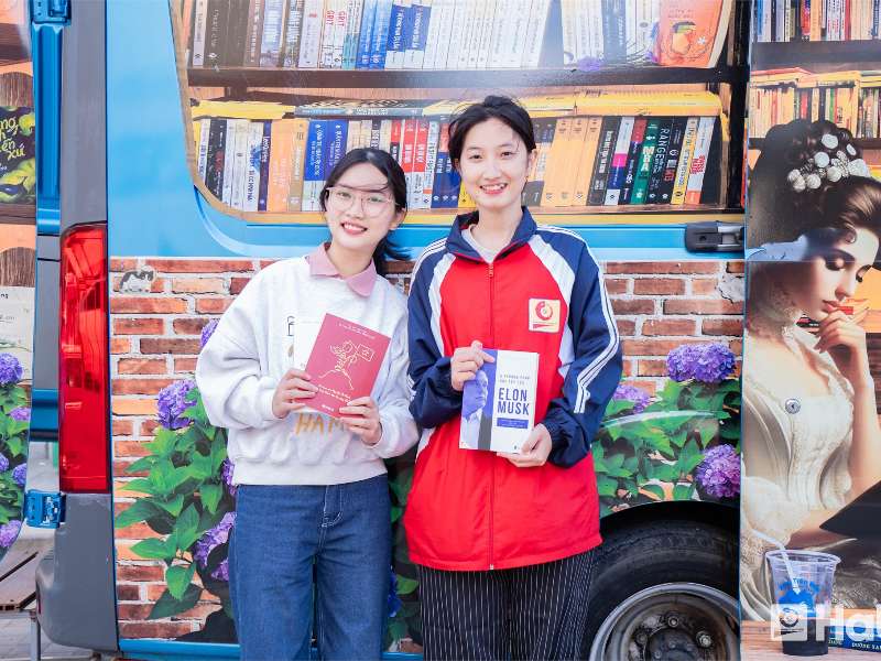 Tổ chức hội sách lần thứ ba